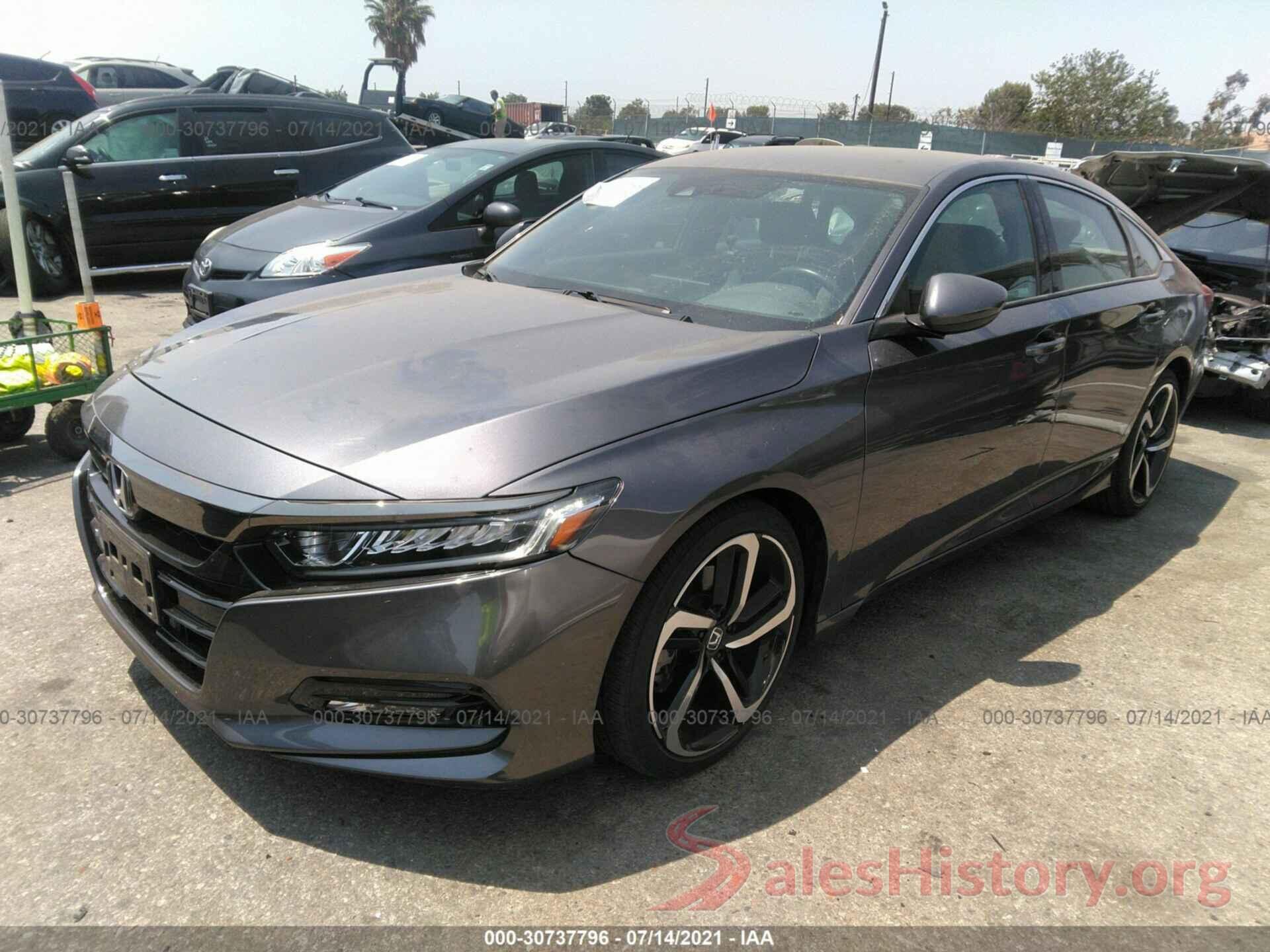 1HGCV1F32JA184876 2018 HONDA ACCORD SEDAN