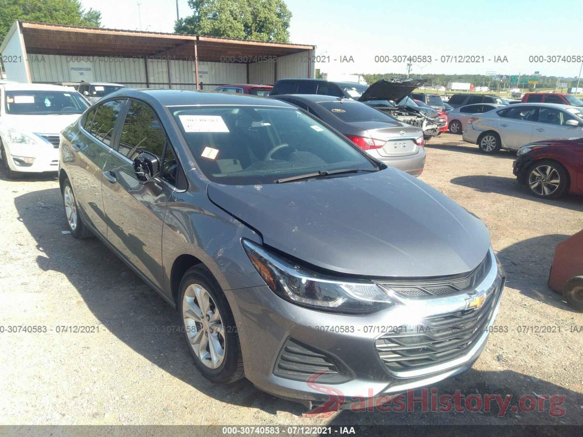 1G1BE5SM3K7100538 2019 CHEVROLET CRUZE