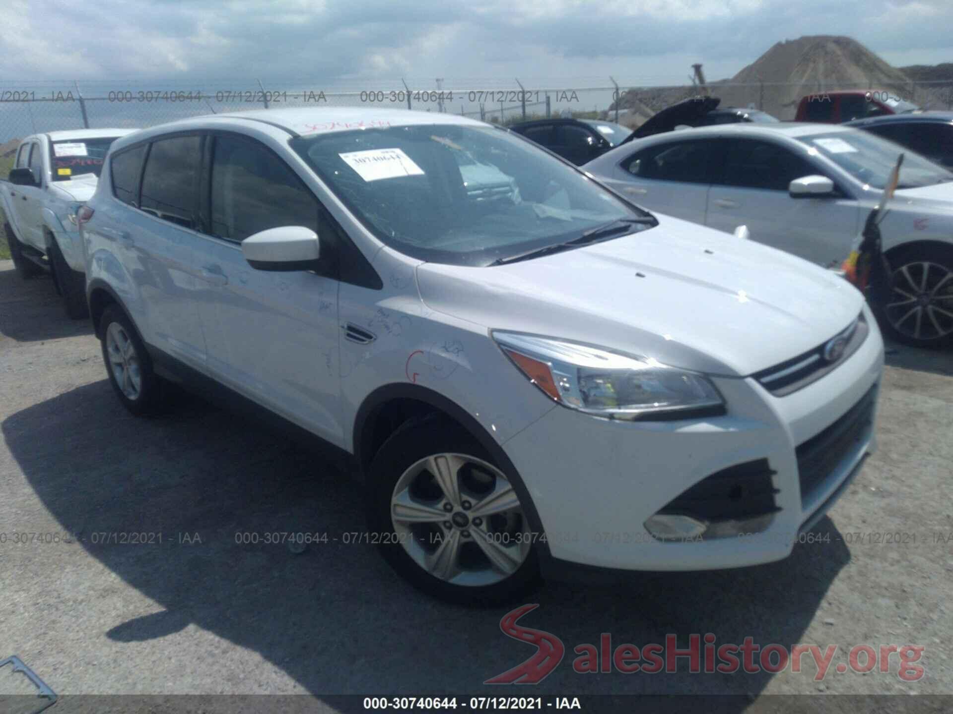 1FMCU0G72GUB82061 2016 FORD ESCAPE