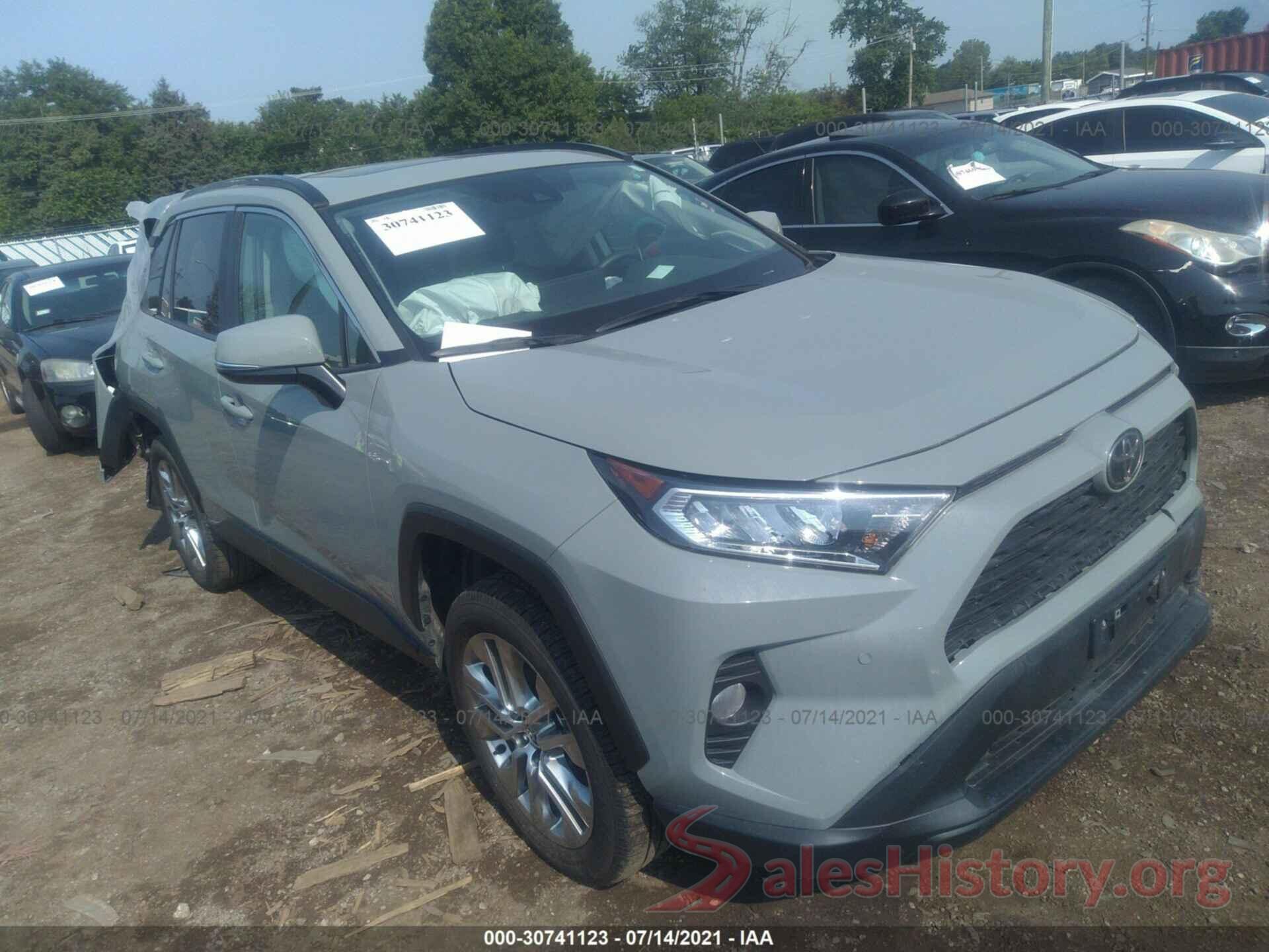 2T3A1RFV5MW169859 2021 TOYOTA RAV4