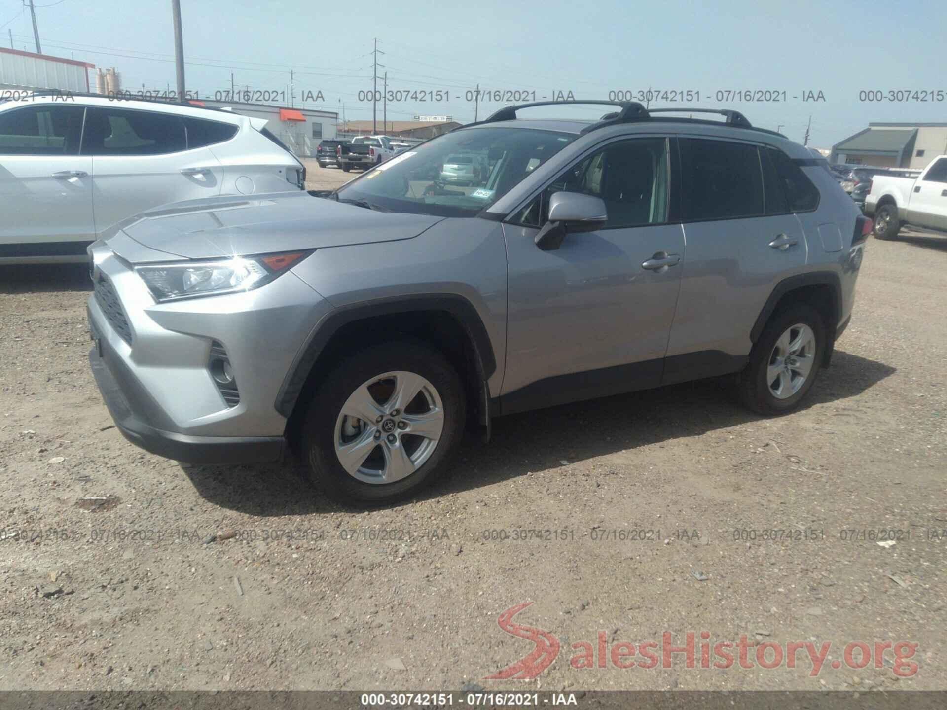 2T3W1RFV7MC088997 2021 TOYOTA RAV4