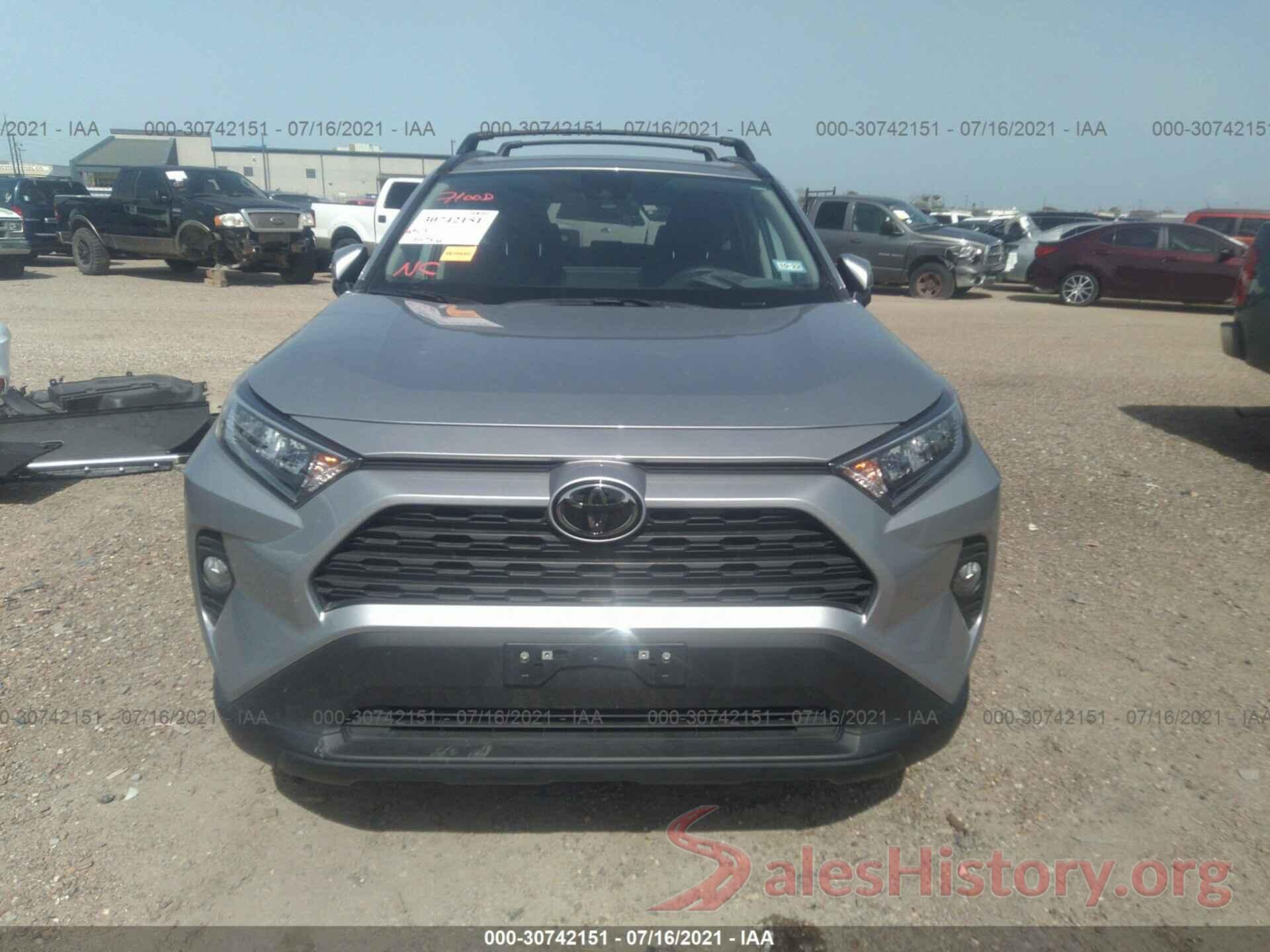 2T3W1RFV7MC088997 2021 TOYOTA RAV4