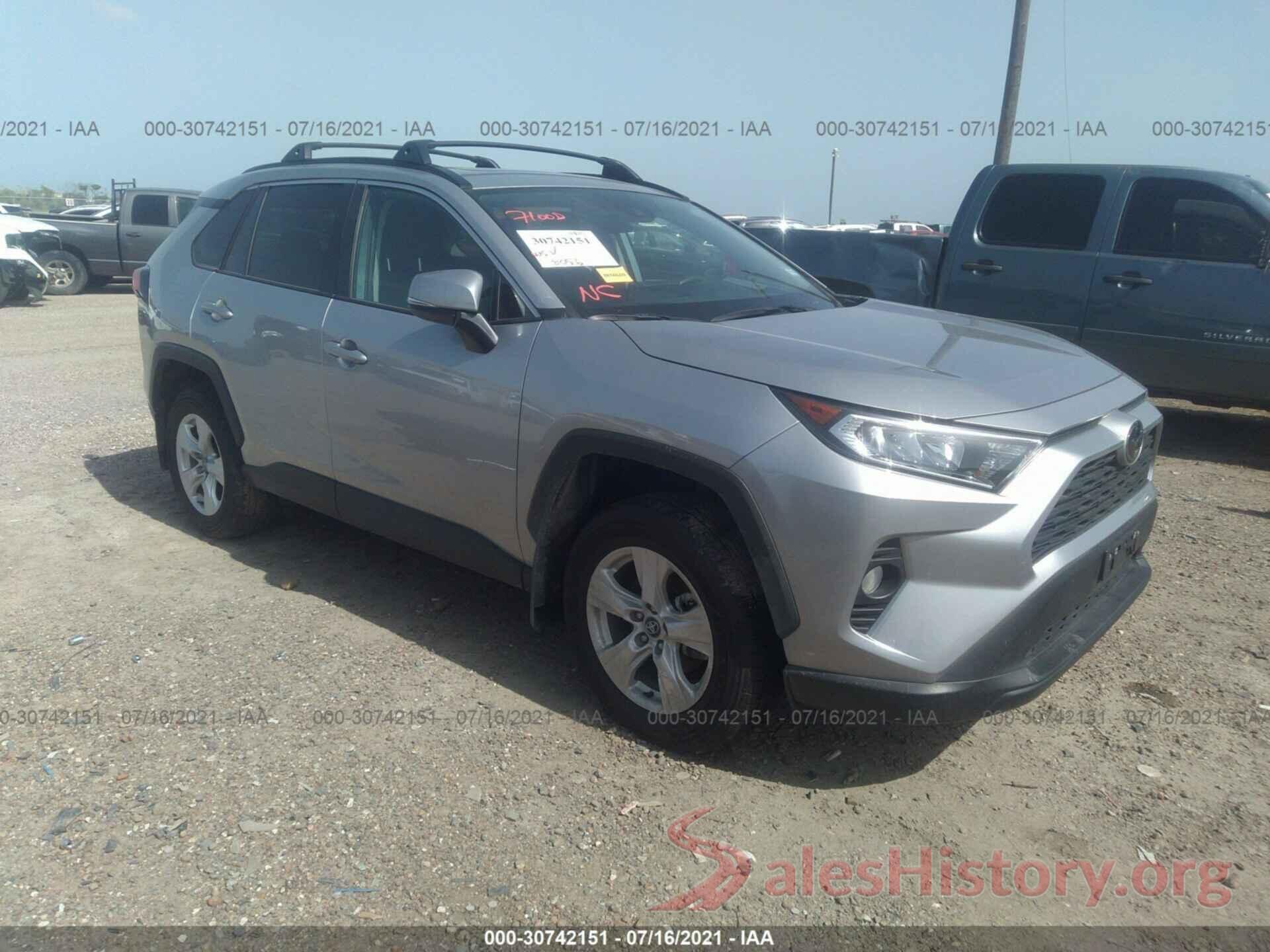 2T3W1RFV7MC088997 2021 TOYOTA RAV4