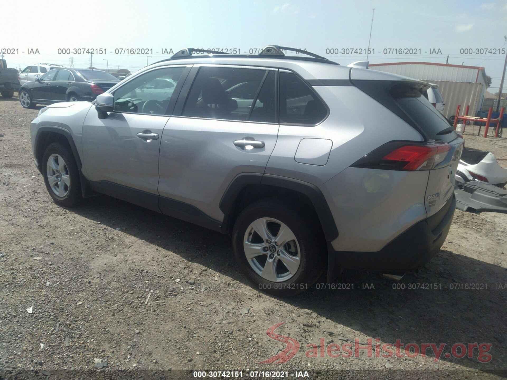 2T3W1RFV7MC088997 2021 TOYOTA RAV4