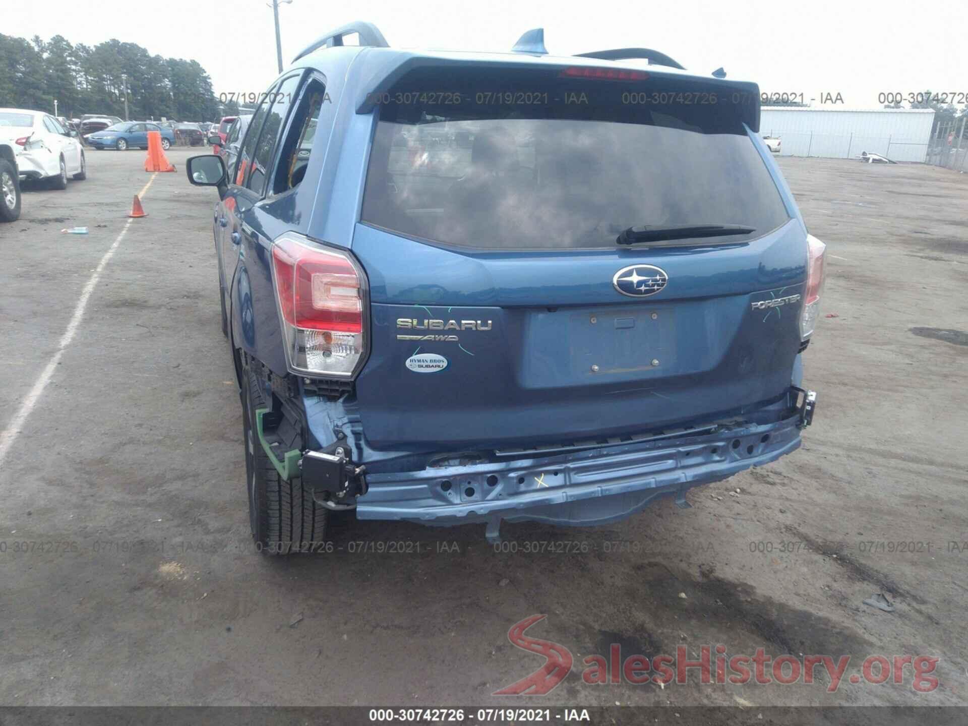 JF2SJAGC2JH470482 2018 SUBARU FORESTER