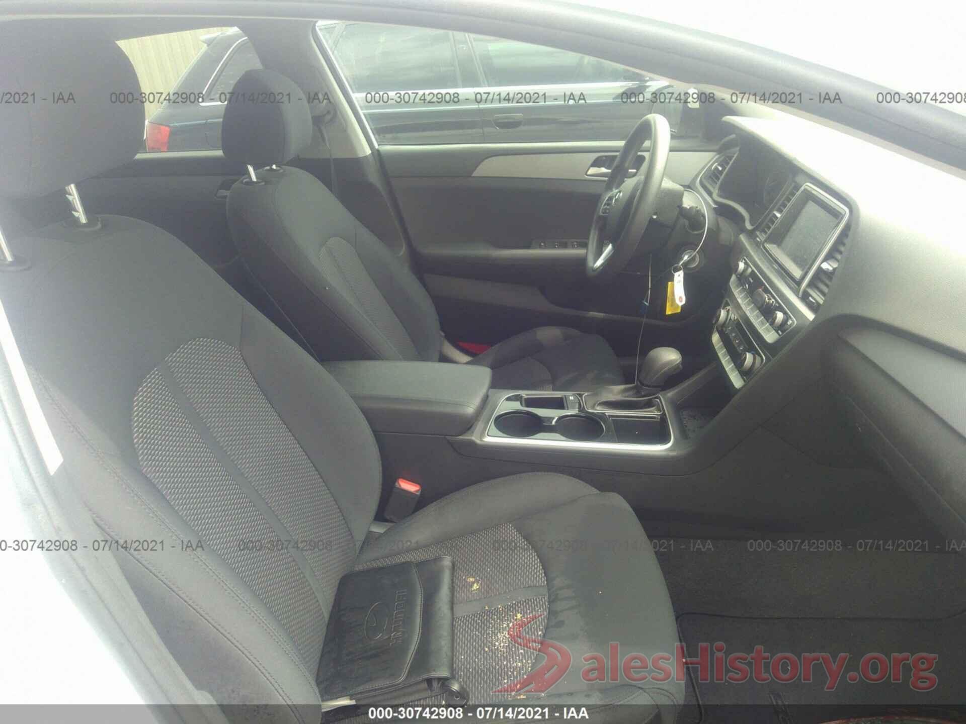 5NPE24AF8KH748348 2019 HYUNDAI SONATA