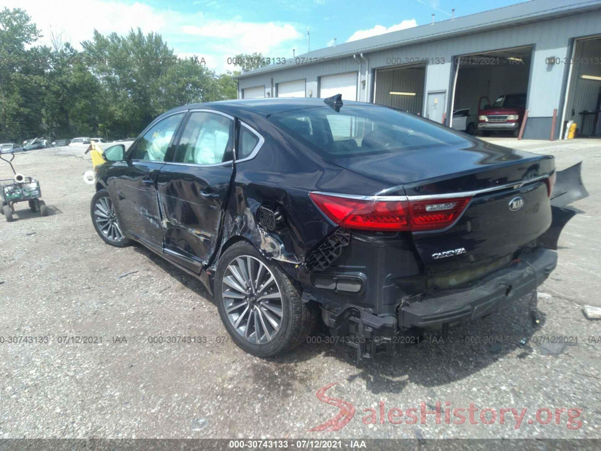 KNALB4J14H5091596 2017 KIA CADENZA