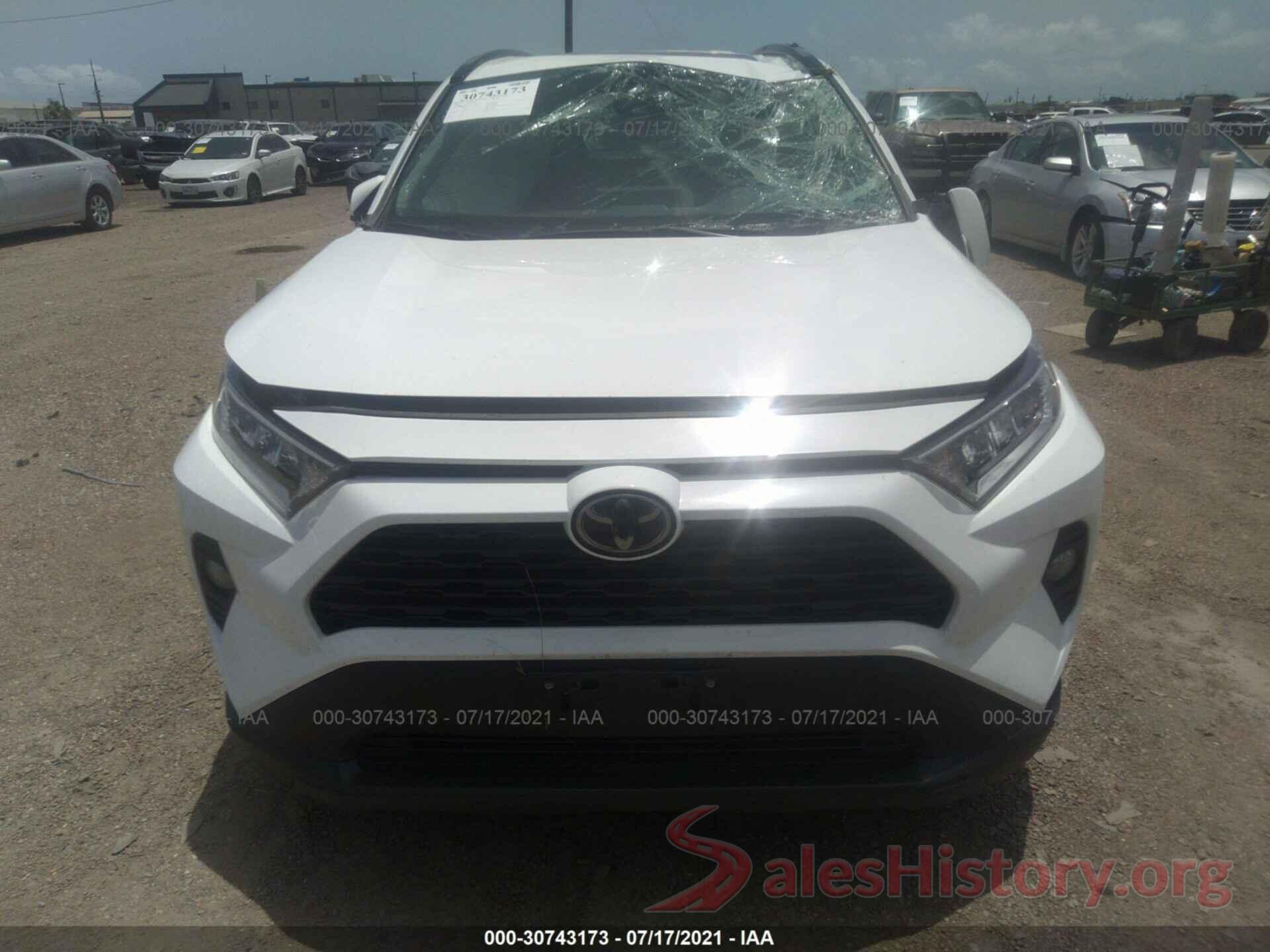 2T3W1RFVXKC025759 2019 TOYOTA RAV4