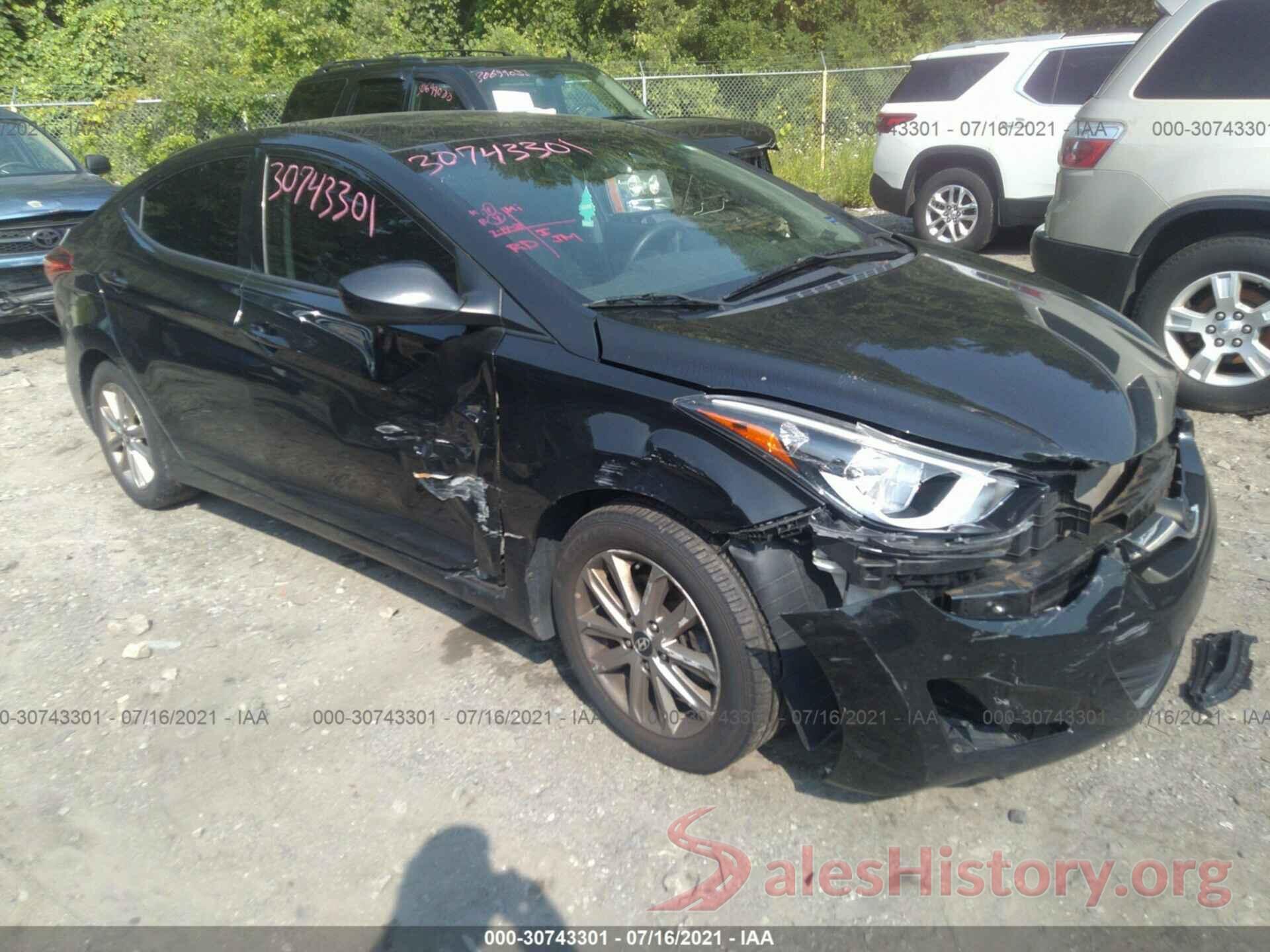 5NPDH4AE8GH753512 2016 HYUNDAI ELANTRA