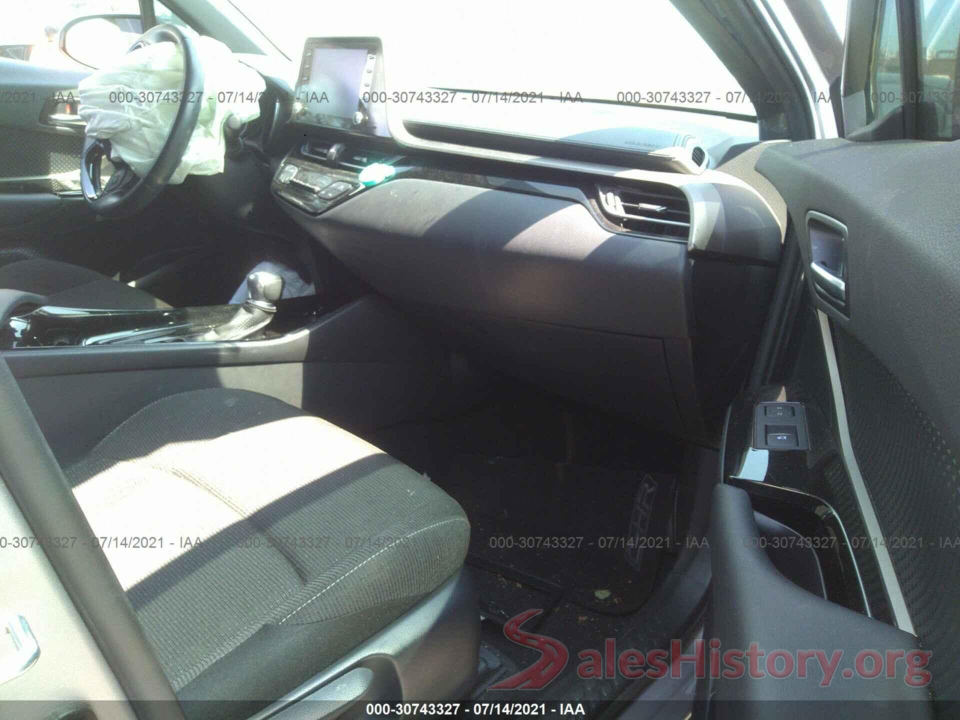 JTNKHMBX7K1031807 2019 TOYOTA C-HR