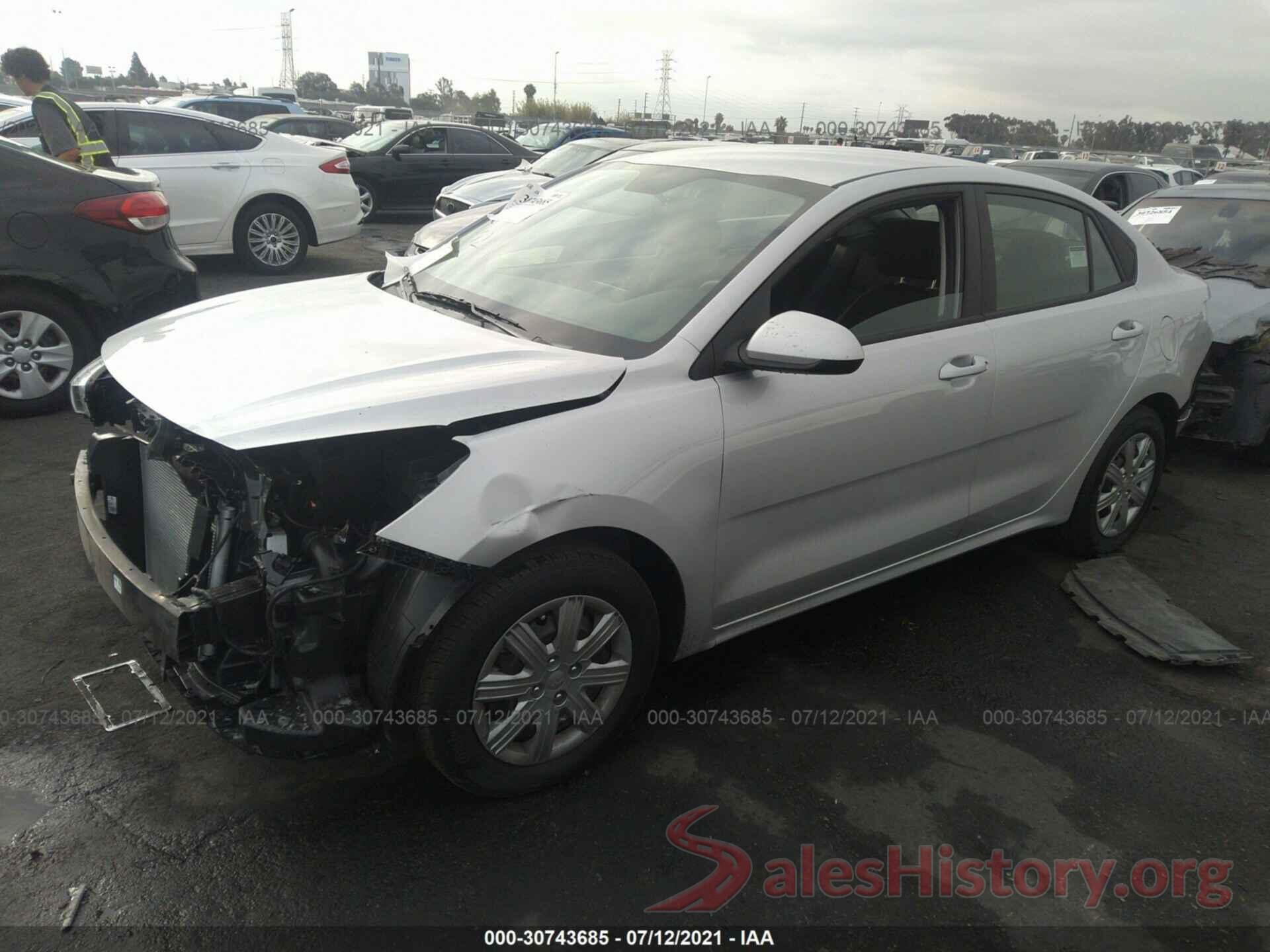 3KPA24AD3ME400395 2021 KIA RIO