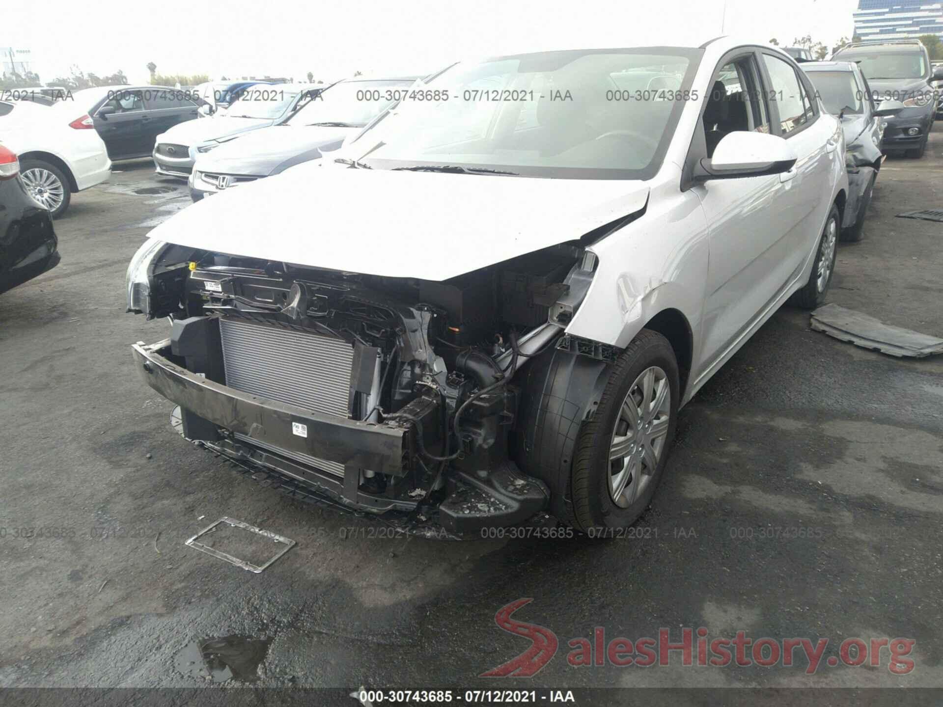 3KPA24AD3ME400395 2021 KIA RIO