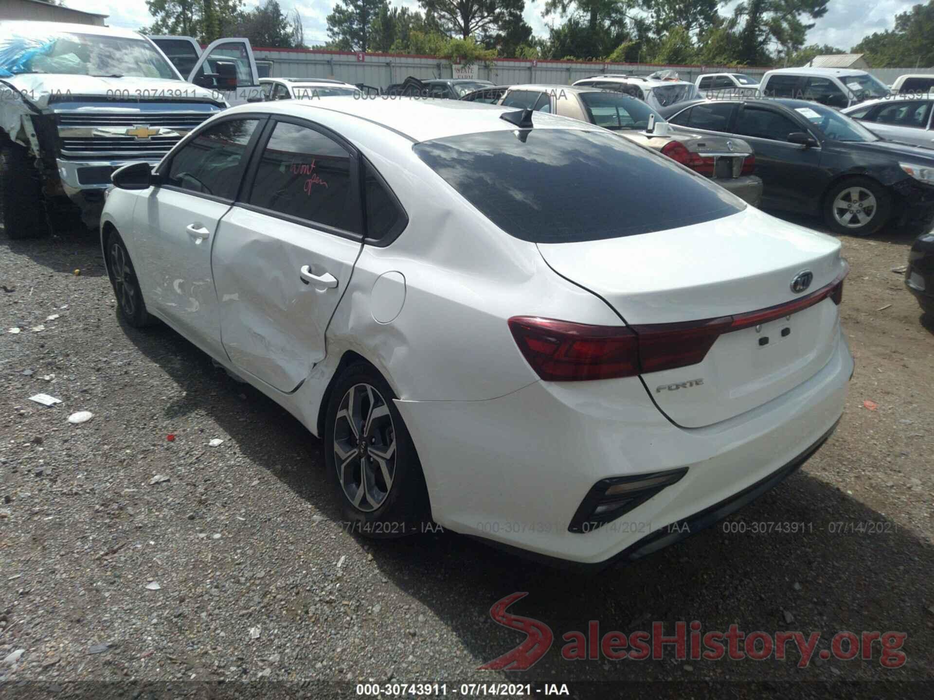 3KPF24AD5KE126104 2019 KIA FORTE