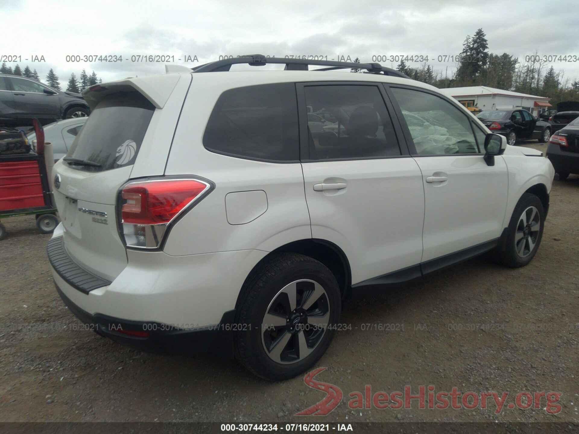 JF2SJAEC8HH546977 2017 SUBARU FORESTER