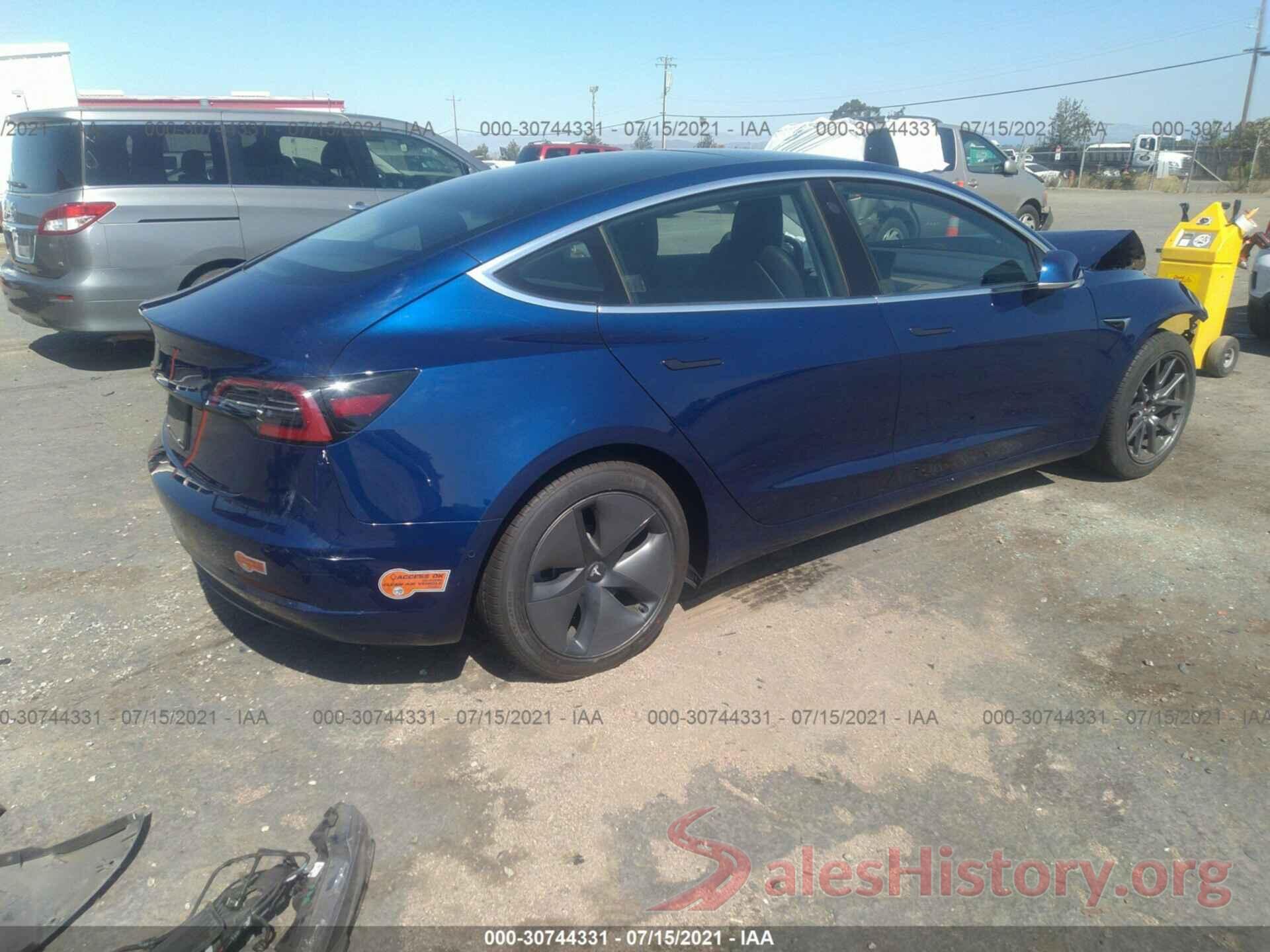 5YJ3E1EA8KF427095 2019 TESLA MODEL 3