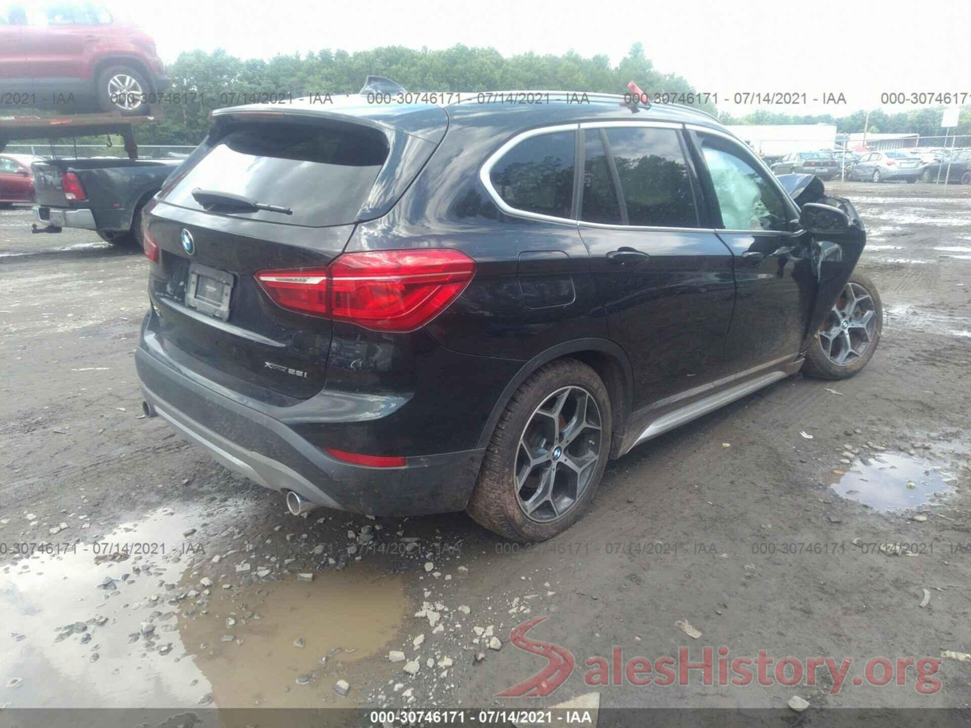 WBXHT3C3XJ5L34206 2018 BMW X1