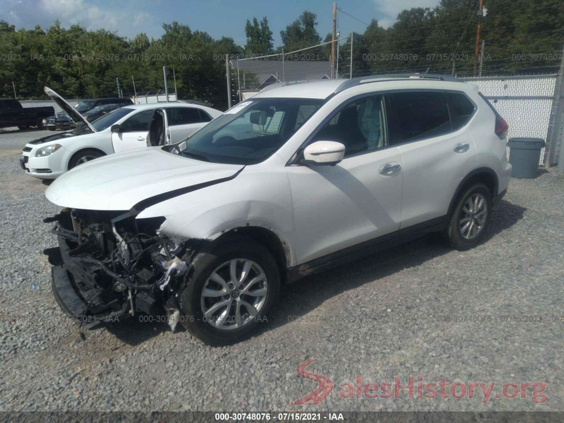 KNMAT2MT0HP506040 2017 NISSAN ROGUE