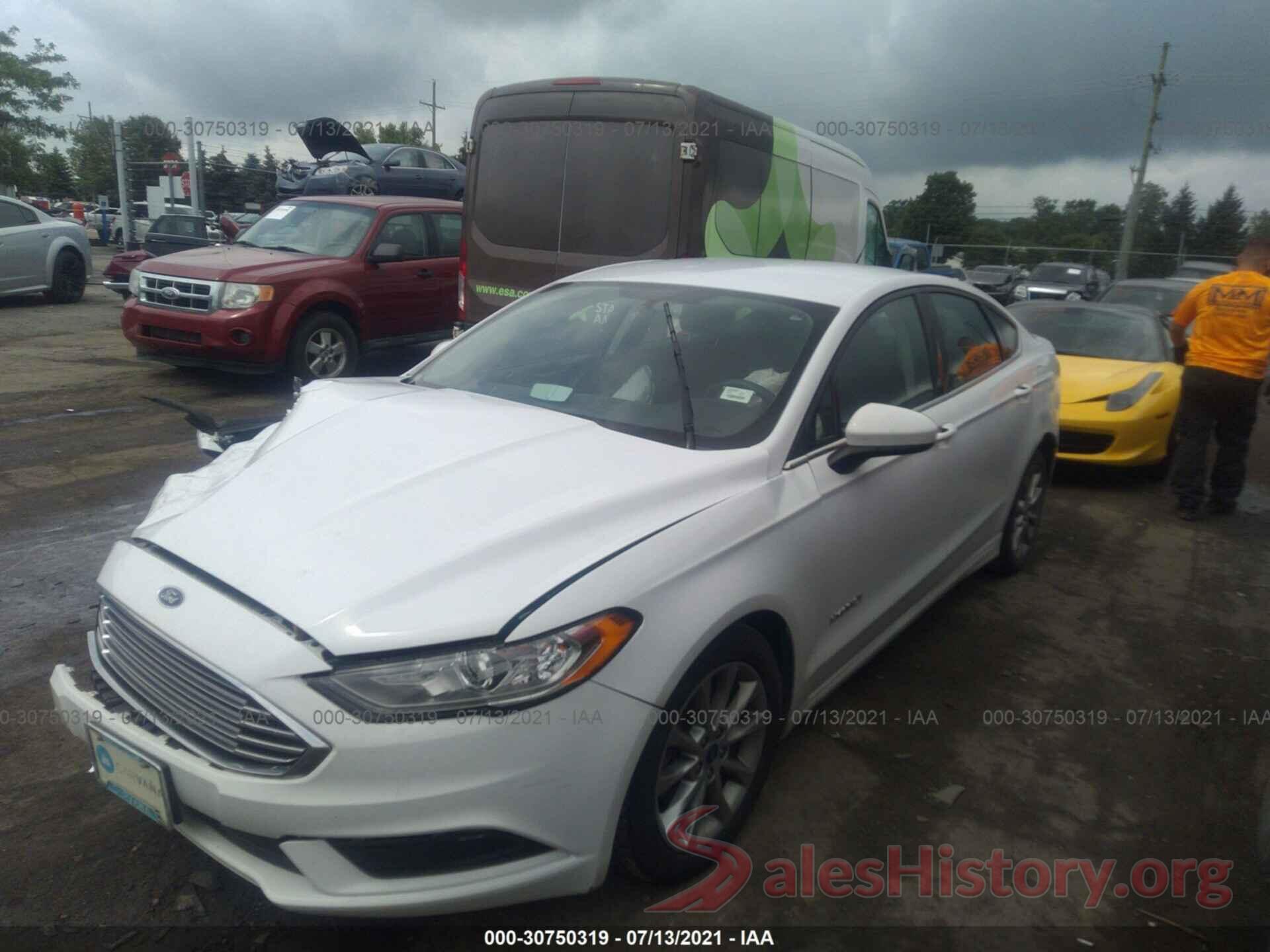 3FA6P0LU4HR358563 2017 FORD FUSION