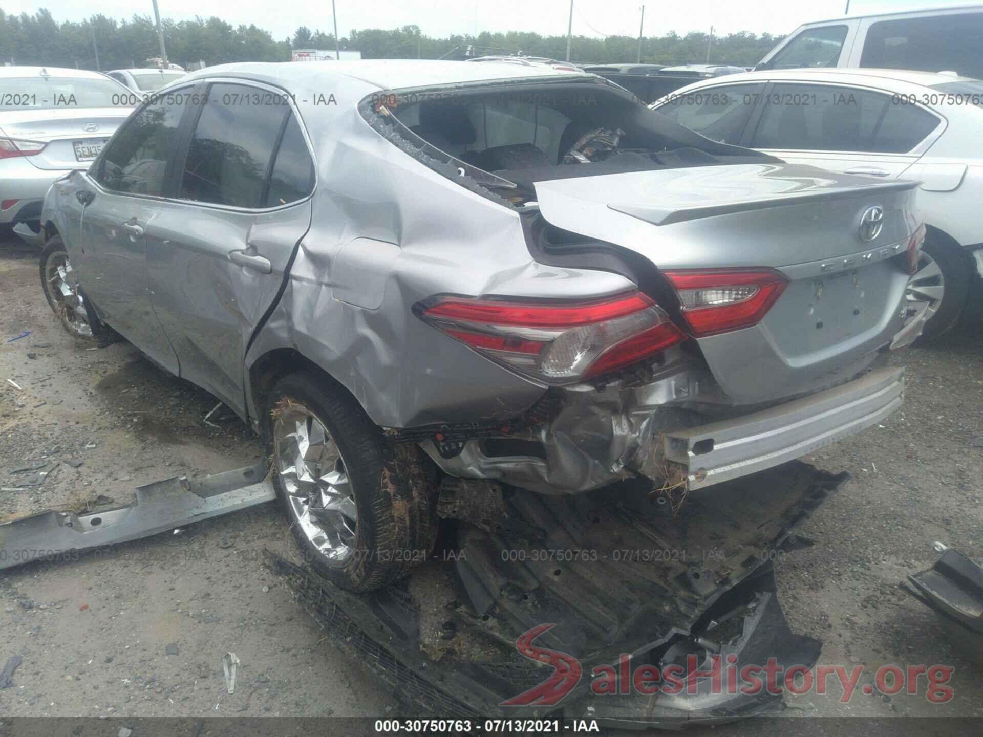 4T1B11HK4JU618302 2018 TOYOTA CAMRY