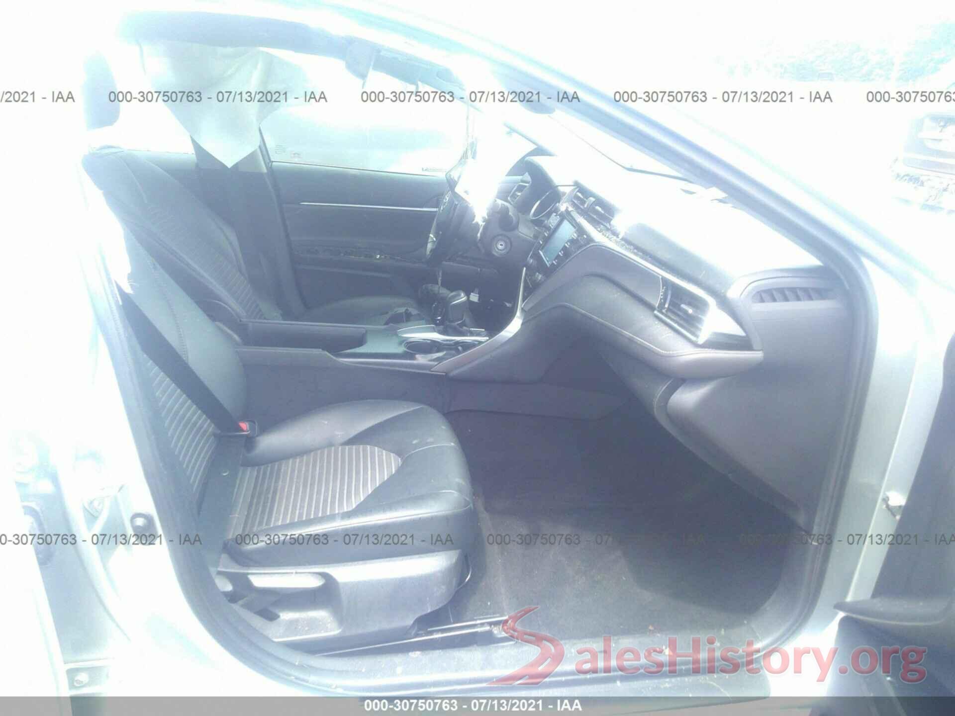 4T1B11HK4JU618302 2018 TOYOTA CAMRY