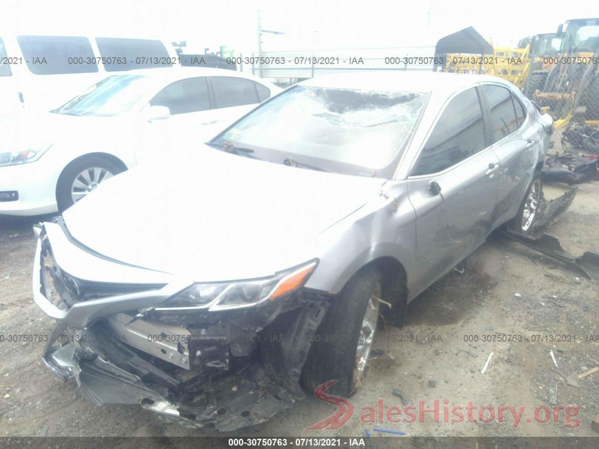 4T1B11HK4JU618302 2018 TOYOTA CAMRY