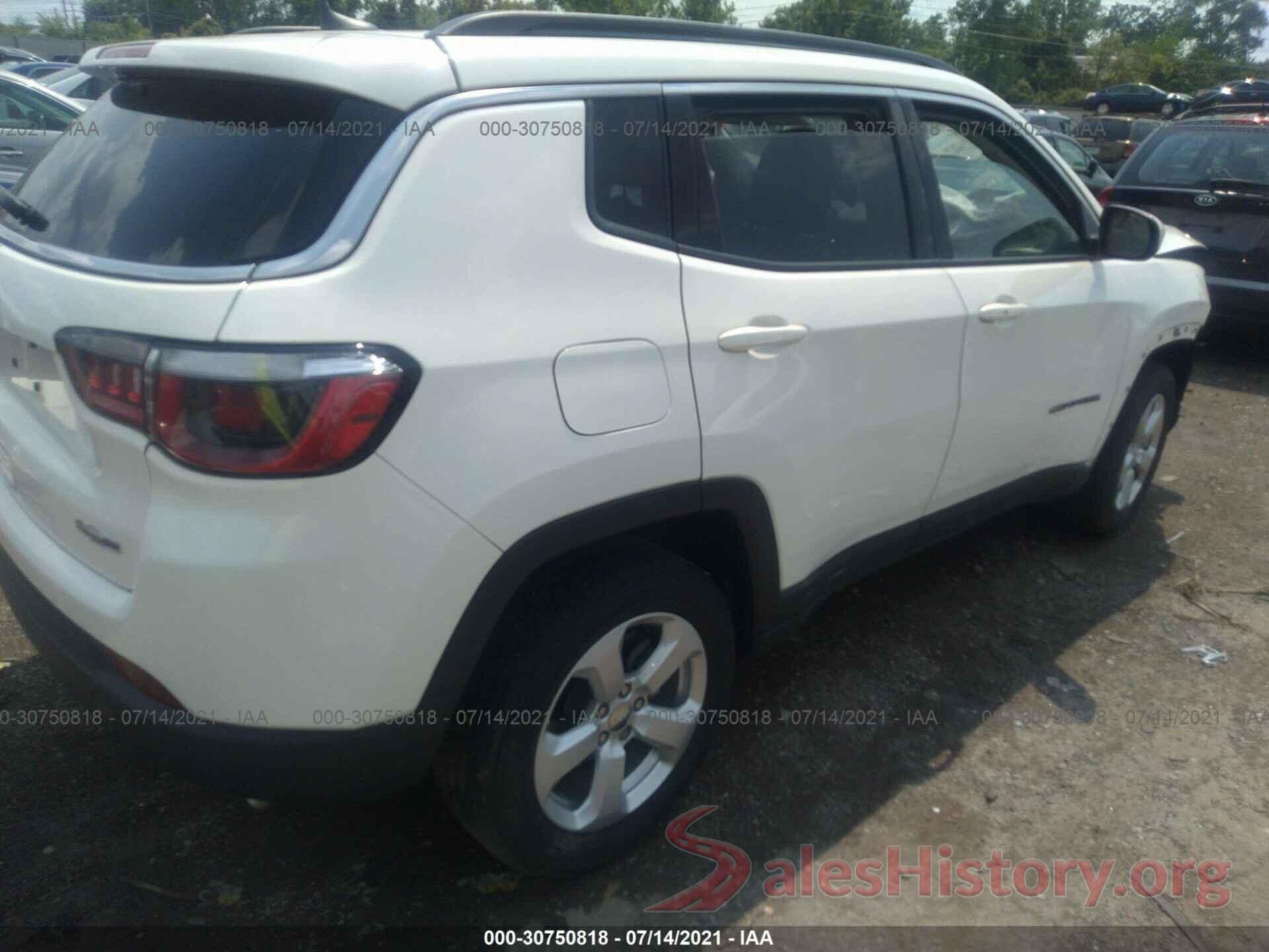 3C4NJDBB8JT185685 2018 JEEP COMPASS