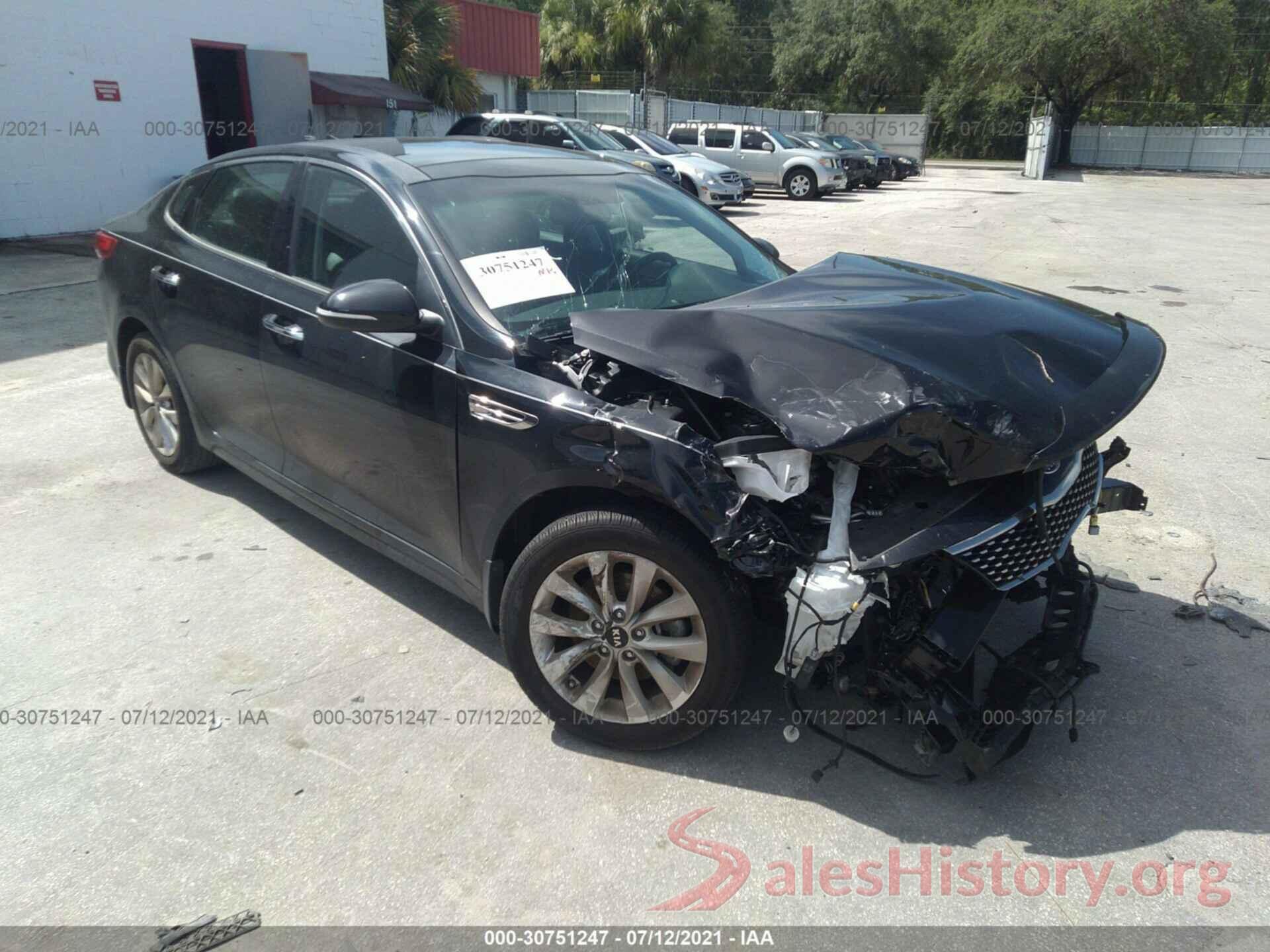 5XXGT4L34JG238064 2018 KIA OPTIMA