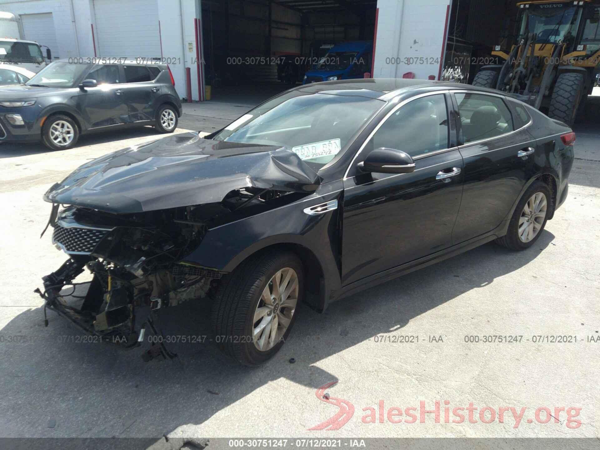 5XXGT4L34JG238064 2018 KIA OPTIMA