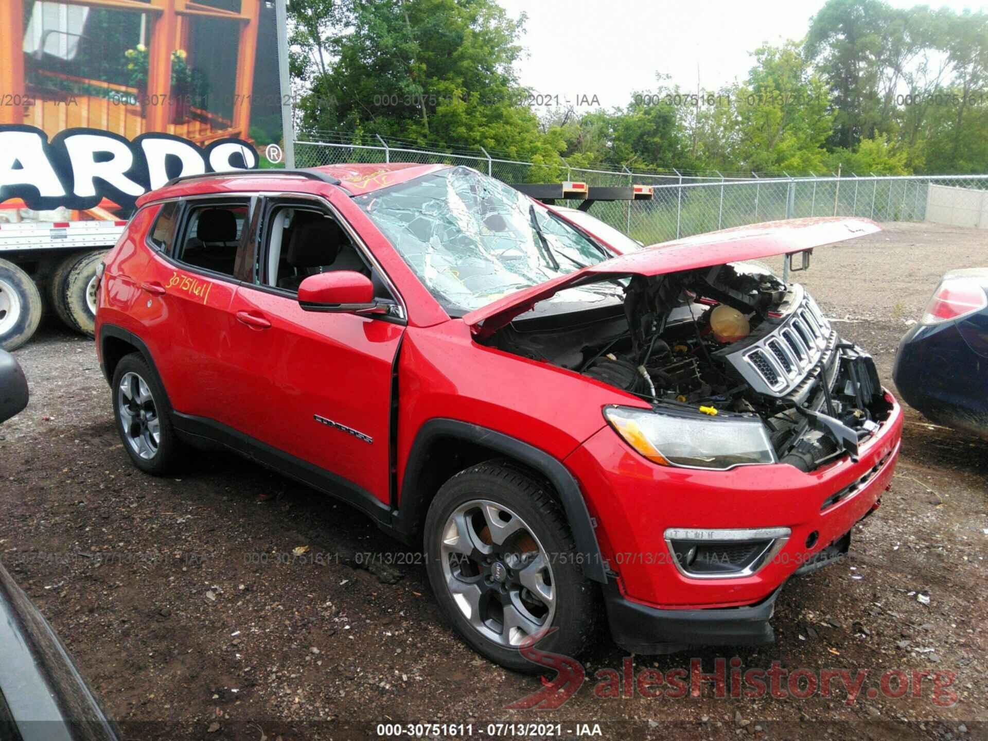 3C4NJDCB2JT365789 2018 JEEP COMPASS