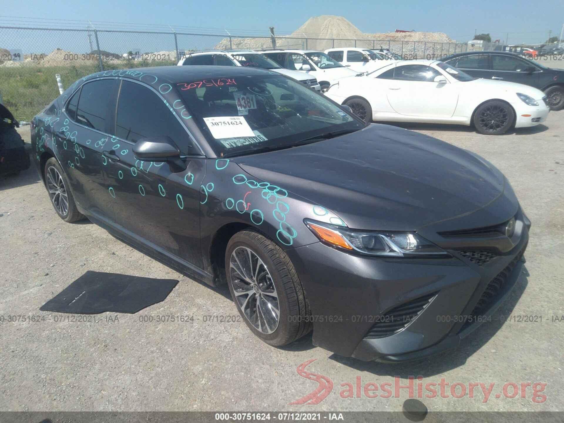 4T1G11AK5LU387011 2020 TOYOTA CAMRY