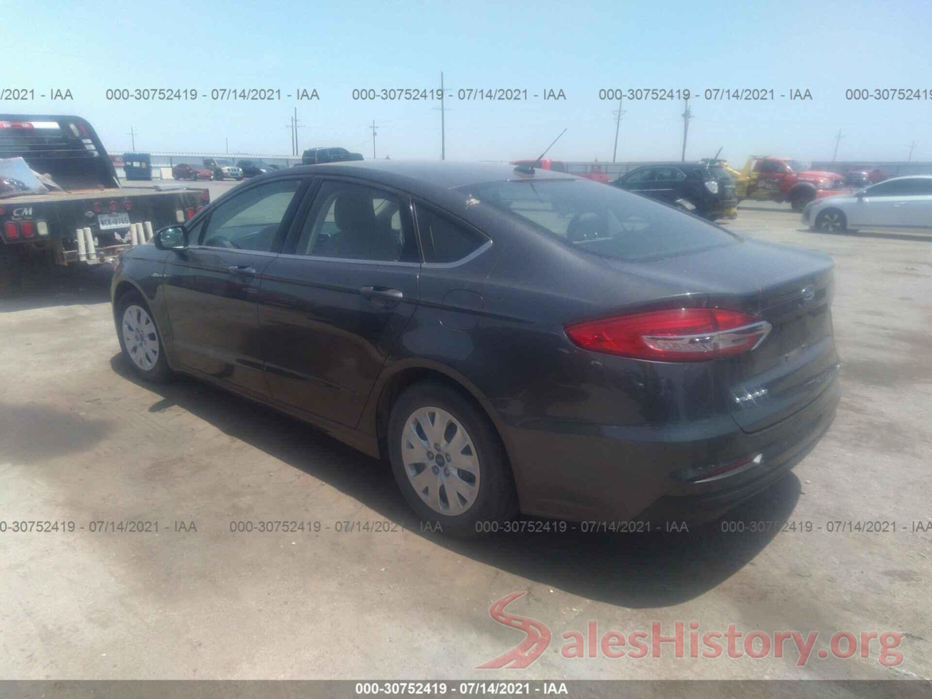 3FA6P0G70KR171395 2019 FORD FUSION