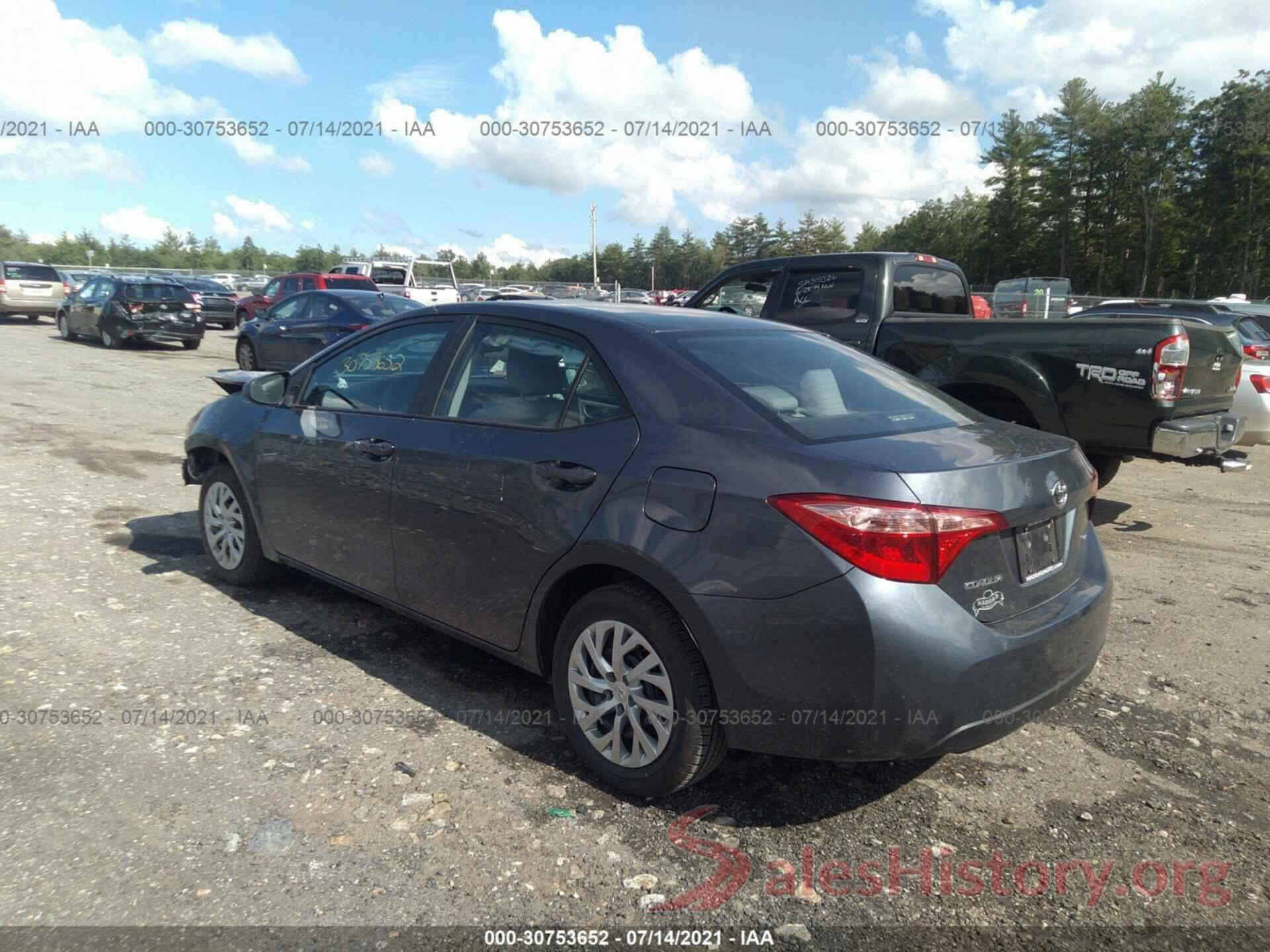 2T1BURHE3JC113501 2018 TOYOTA COROLLA