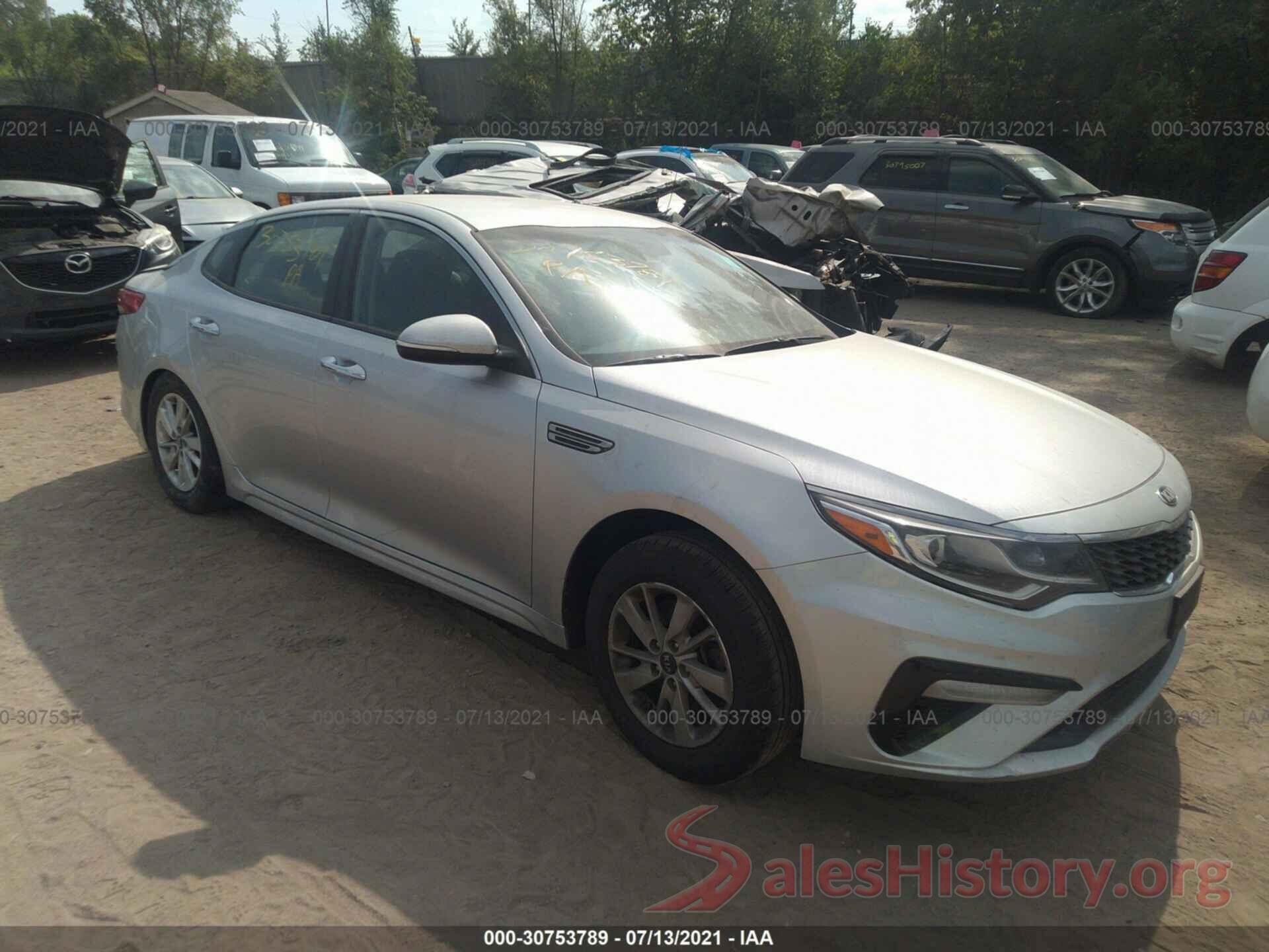 5XXGT4L32KG277348 2019 KIA OPTIMA