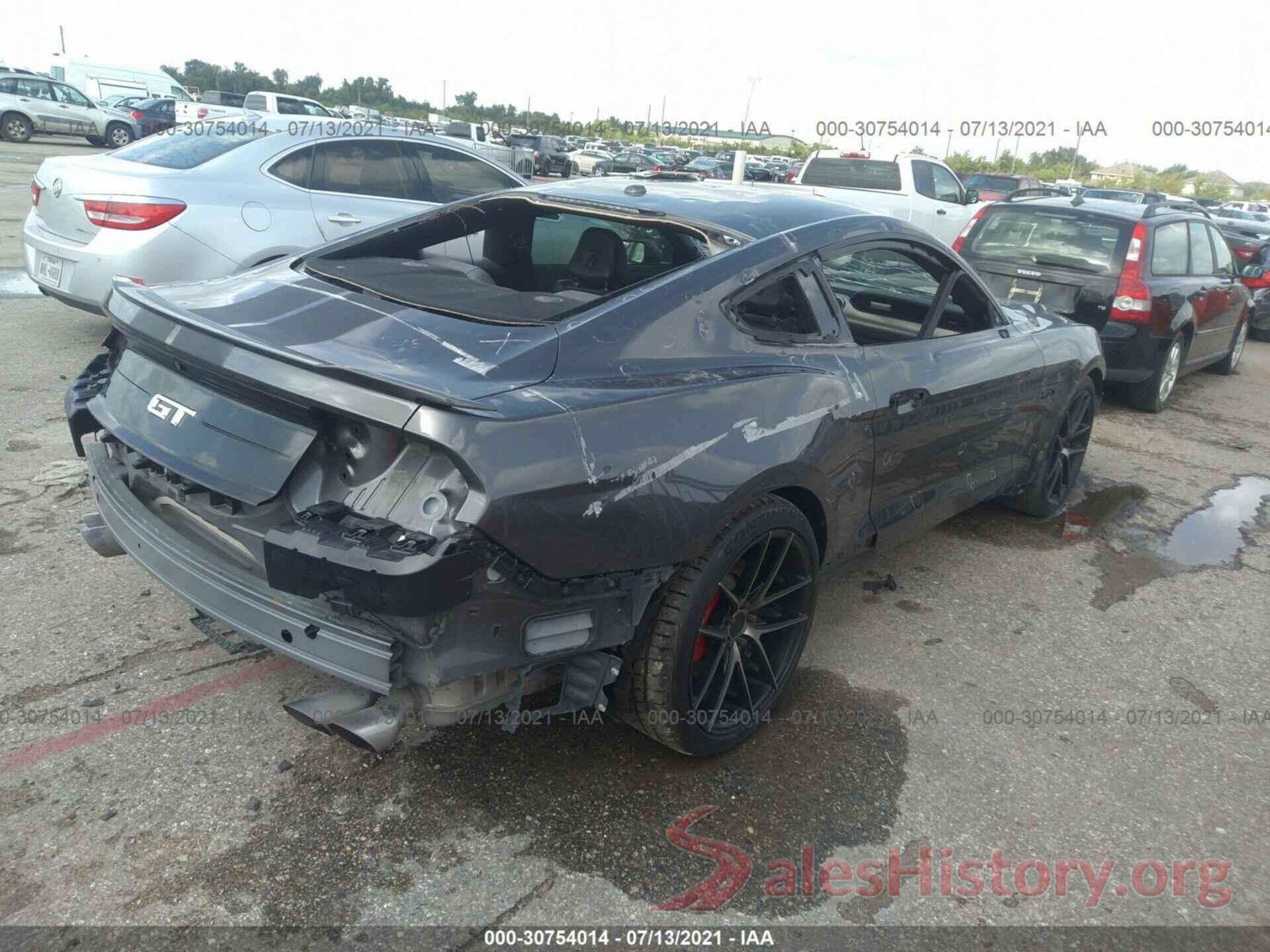 1FA6P8CF9J5175555 2018 FORD MUSTANG