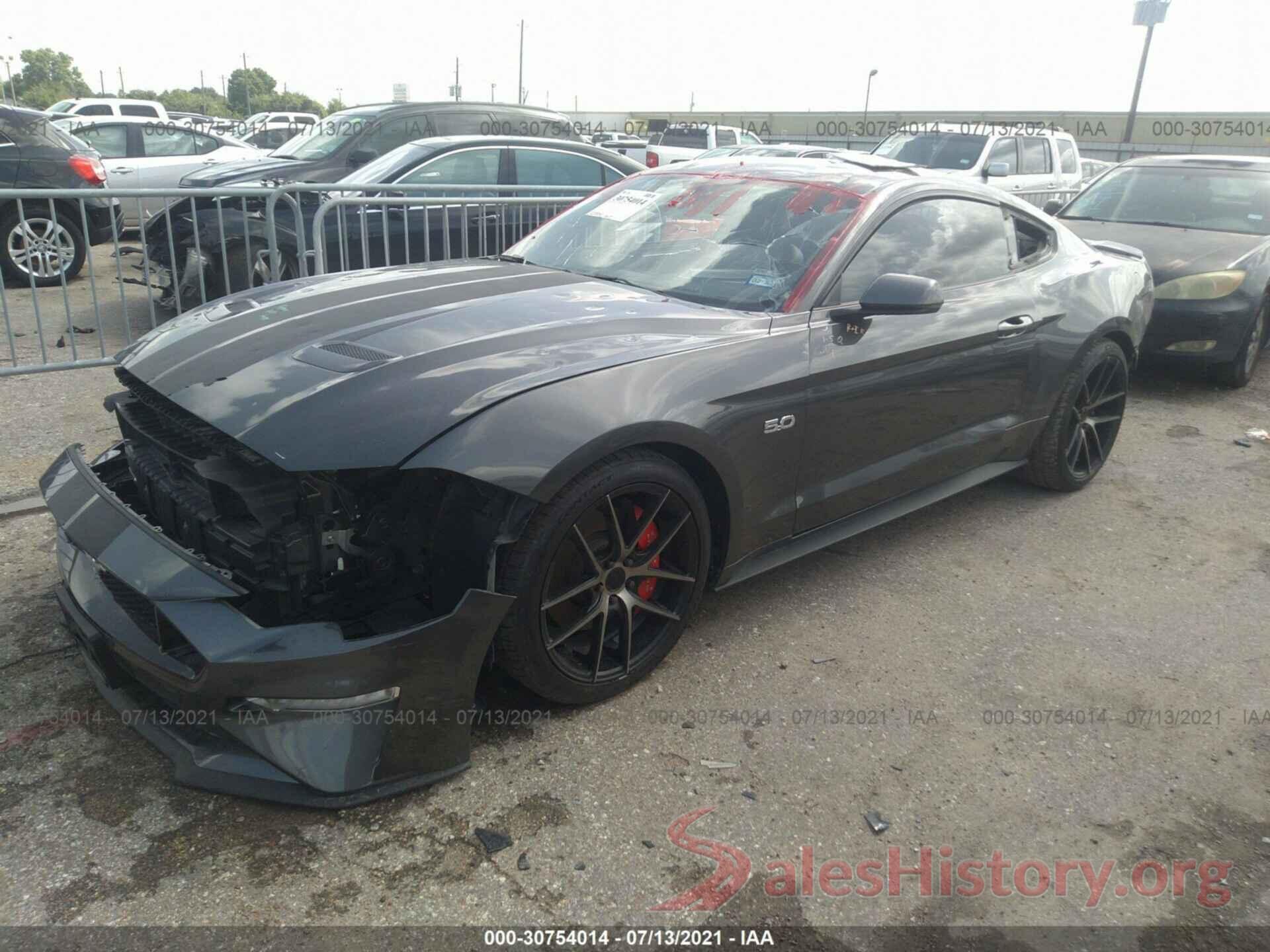 1FA6P8CF9J5175555 2018 FORD MUSTANG