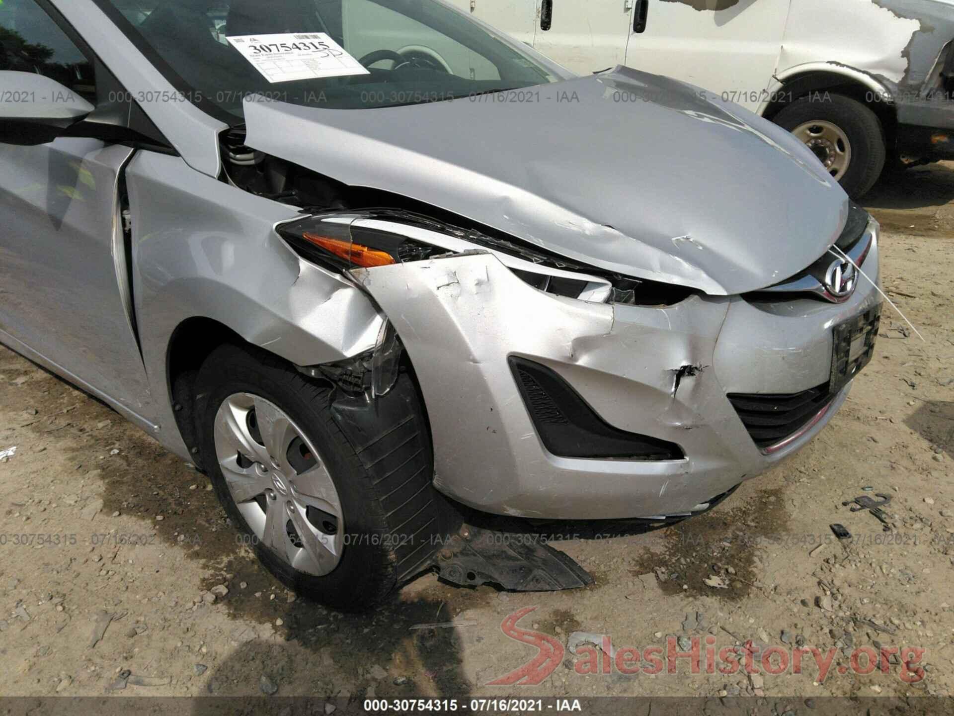 5NPDH4AE2GH684364 2016 HYUNDAI ELANTRA