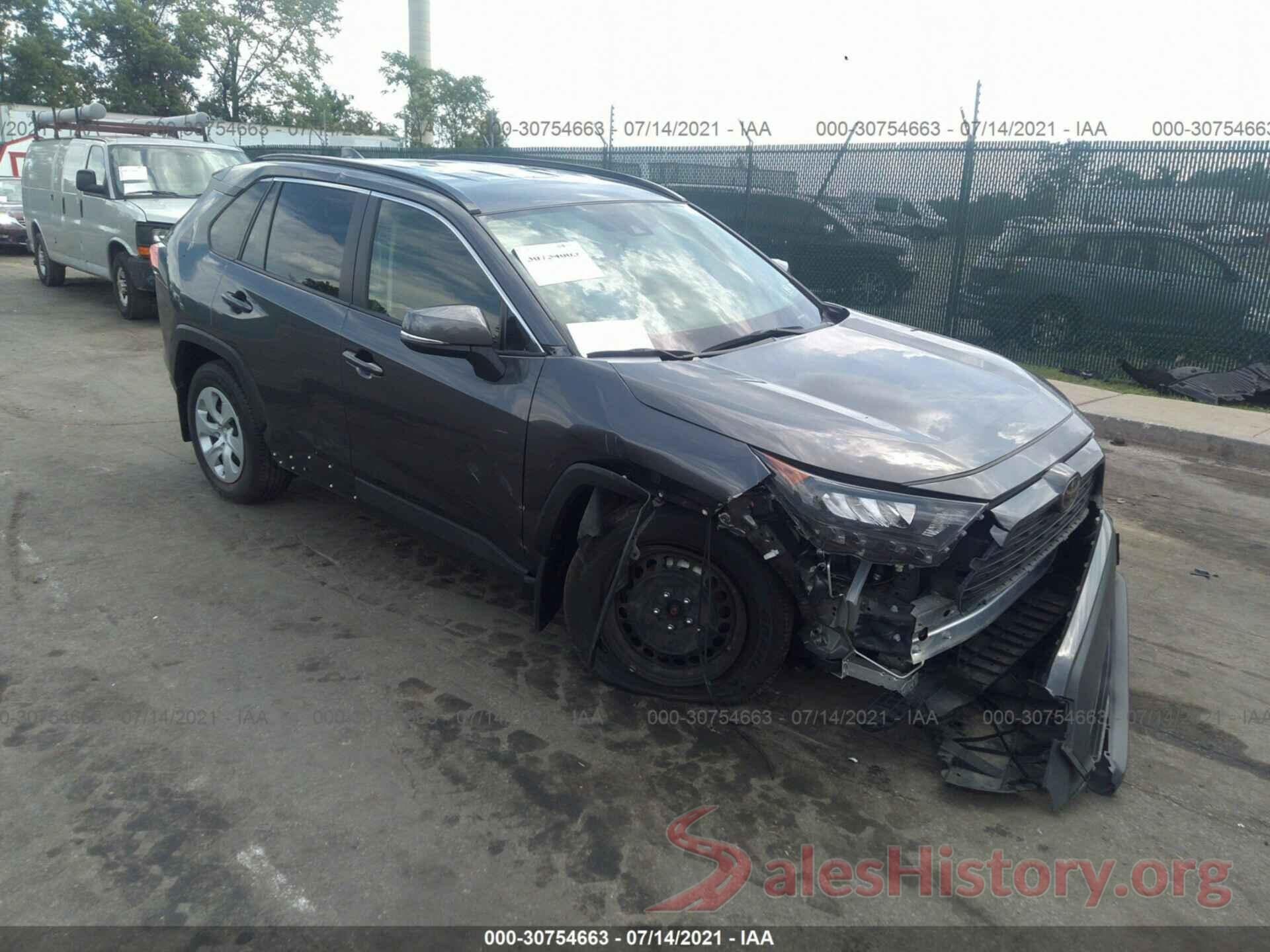 JTMG1RFV8KJ011957 2019 TOYOTA RAV4