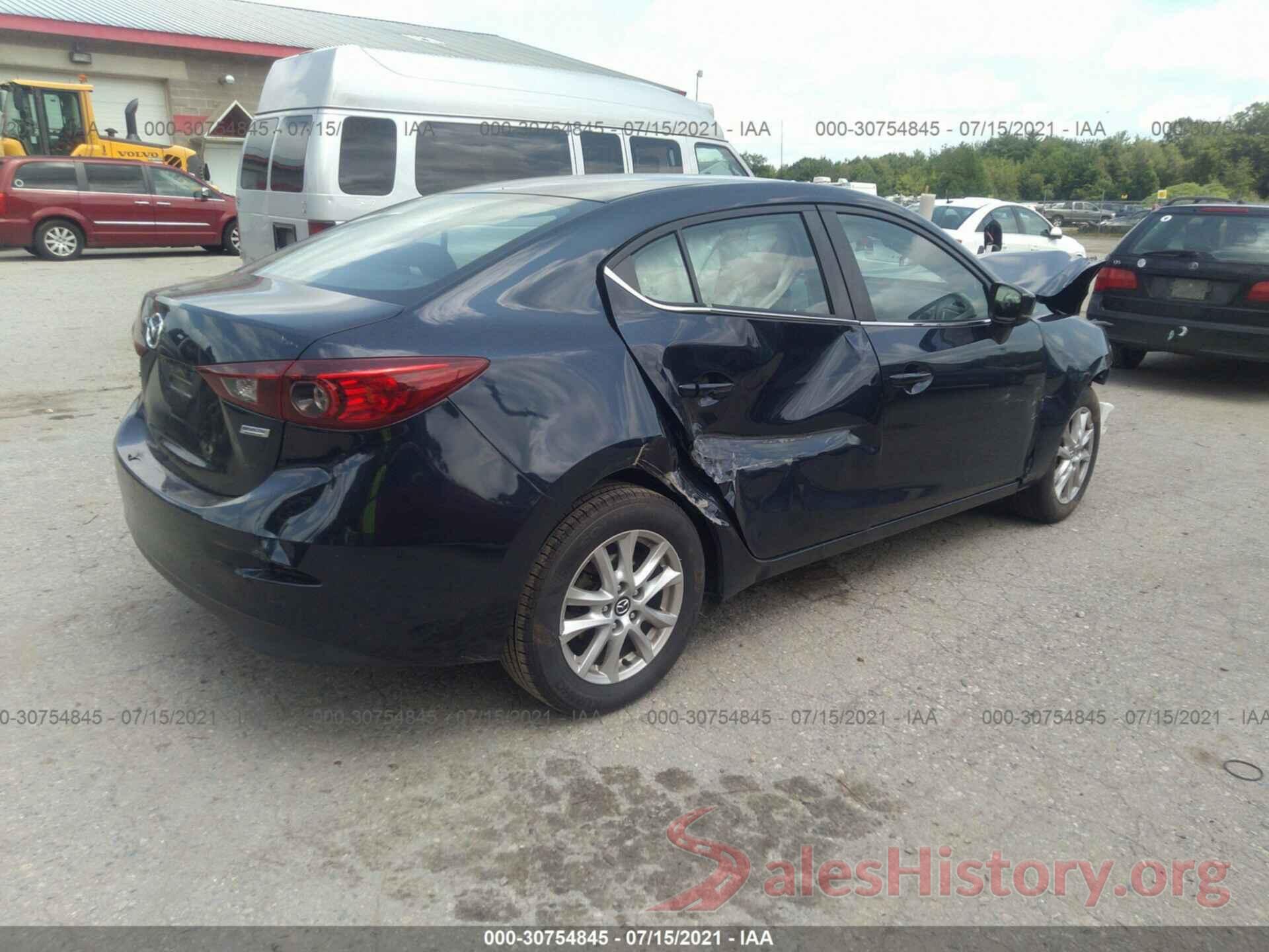 3MZBN1U74HM102964 2017 MAZDA MAZDA3 4-DOOR