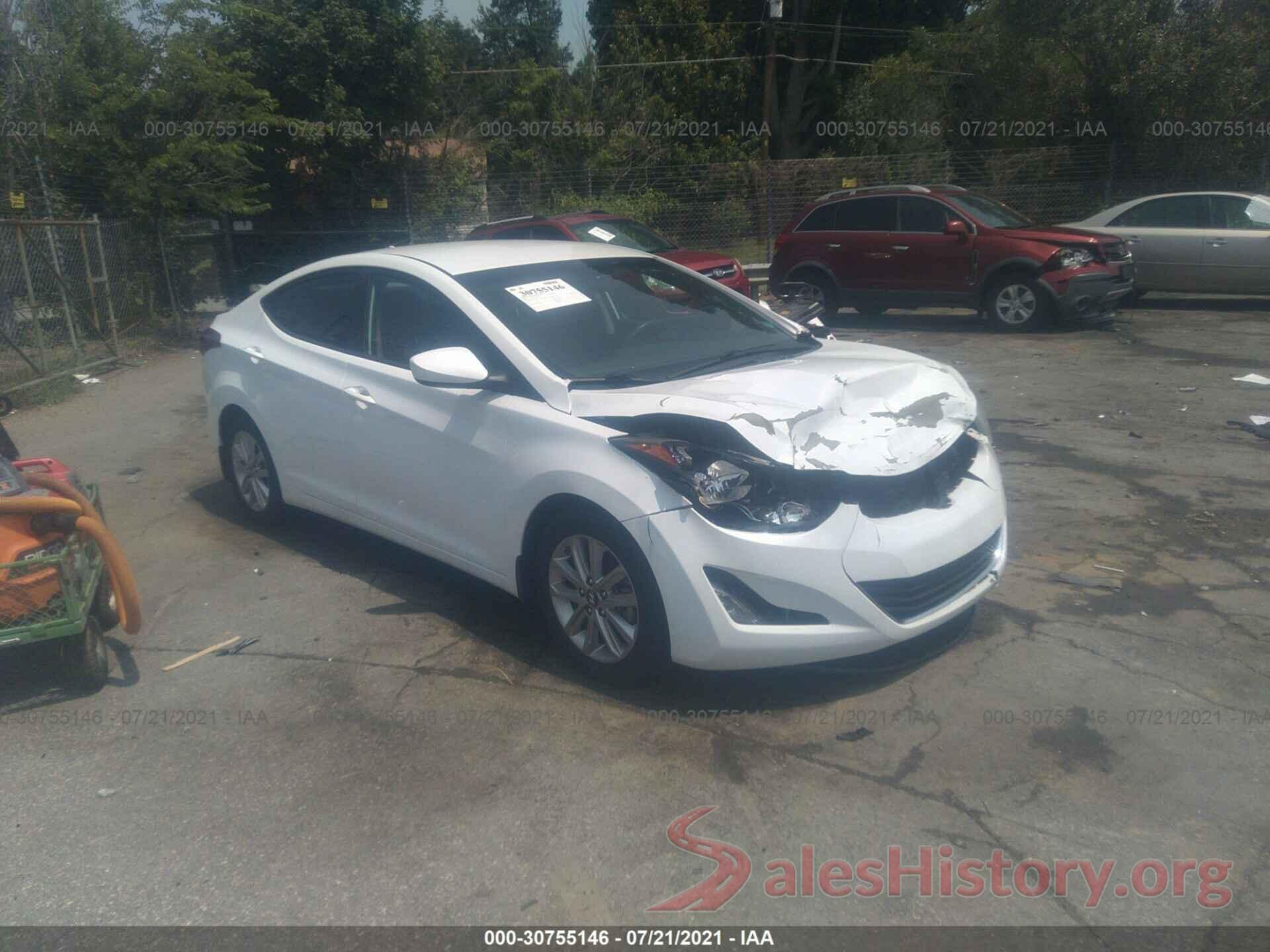 5NPDH4AE1GH729438 2016 HYUNDAI ELANTRA