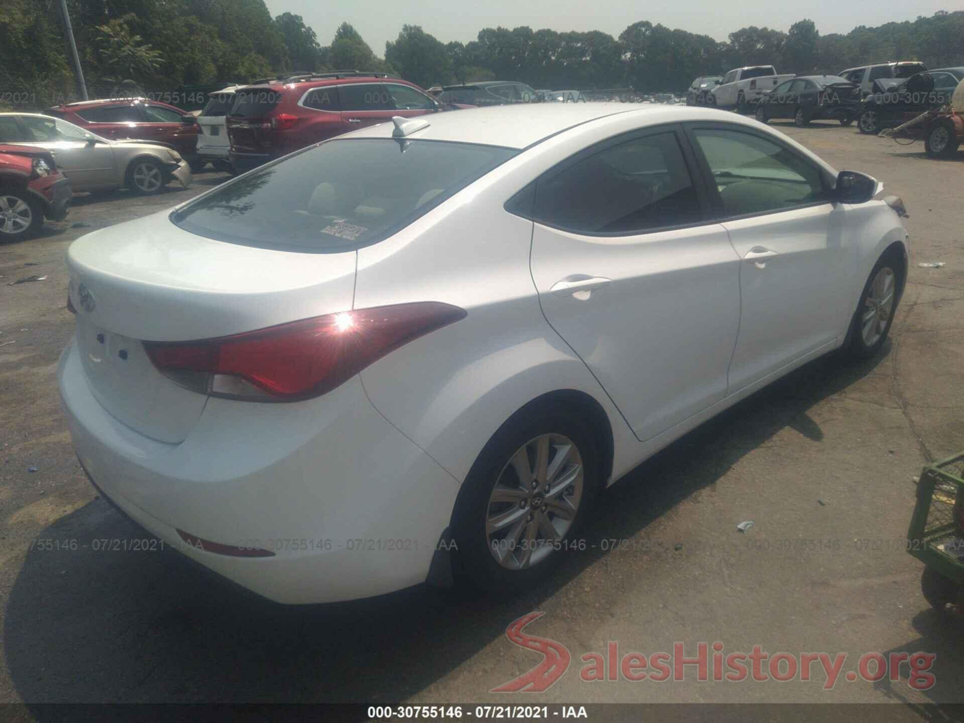 5NPDH4AE1GH729438 2016 HYUNDAI ELANTRA