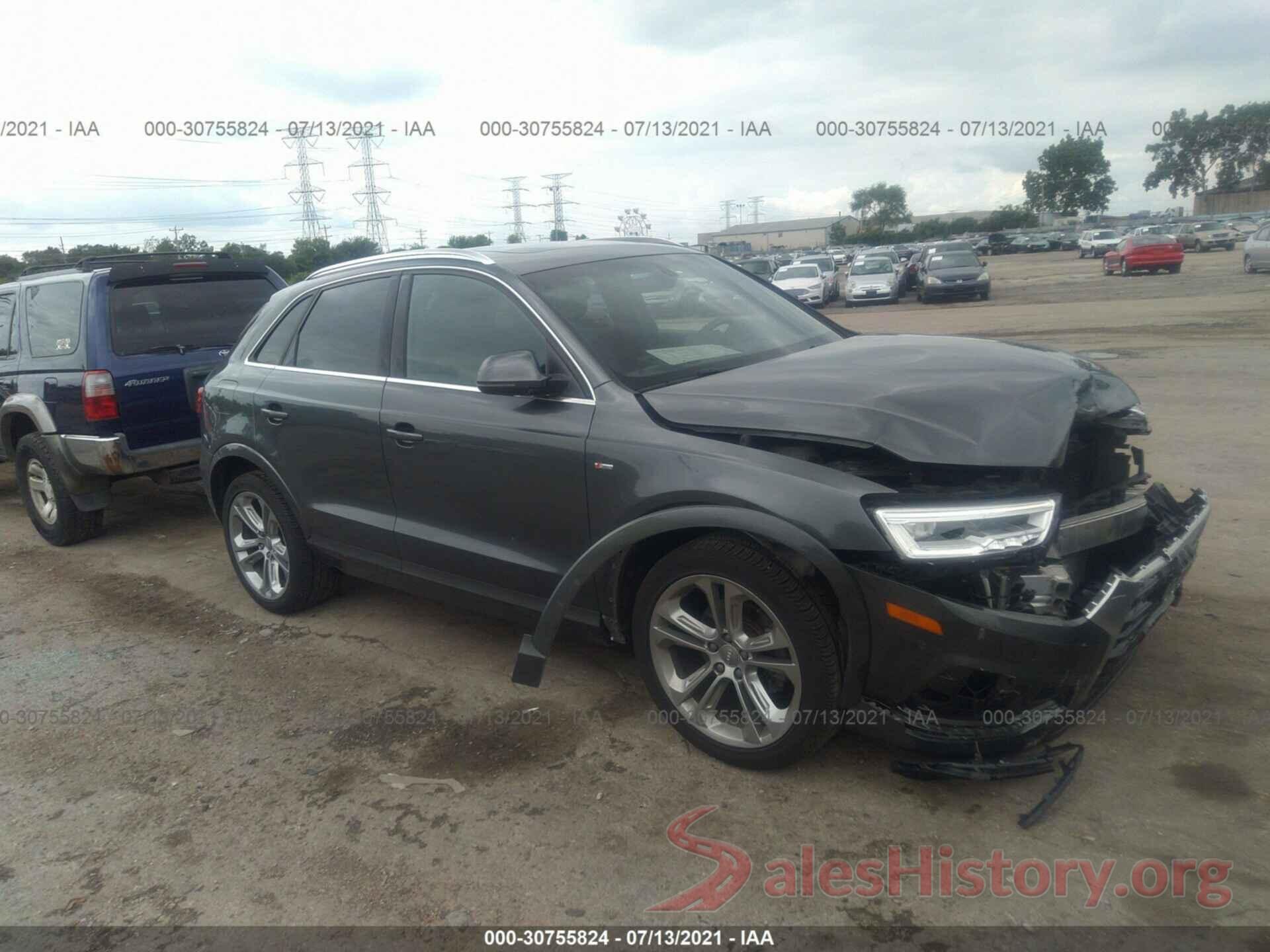 WA1JCCFS1JR014664 2018 AUDI Q3