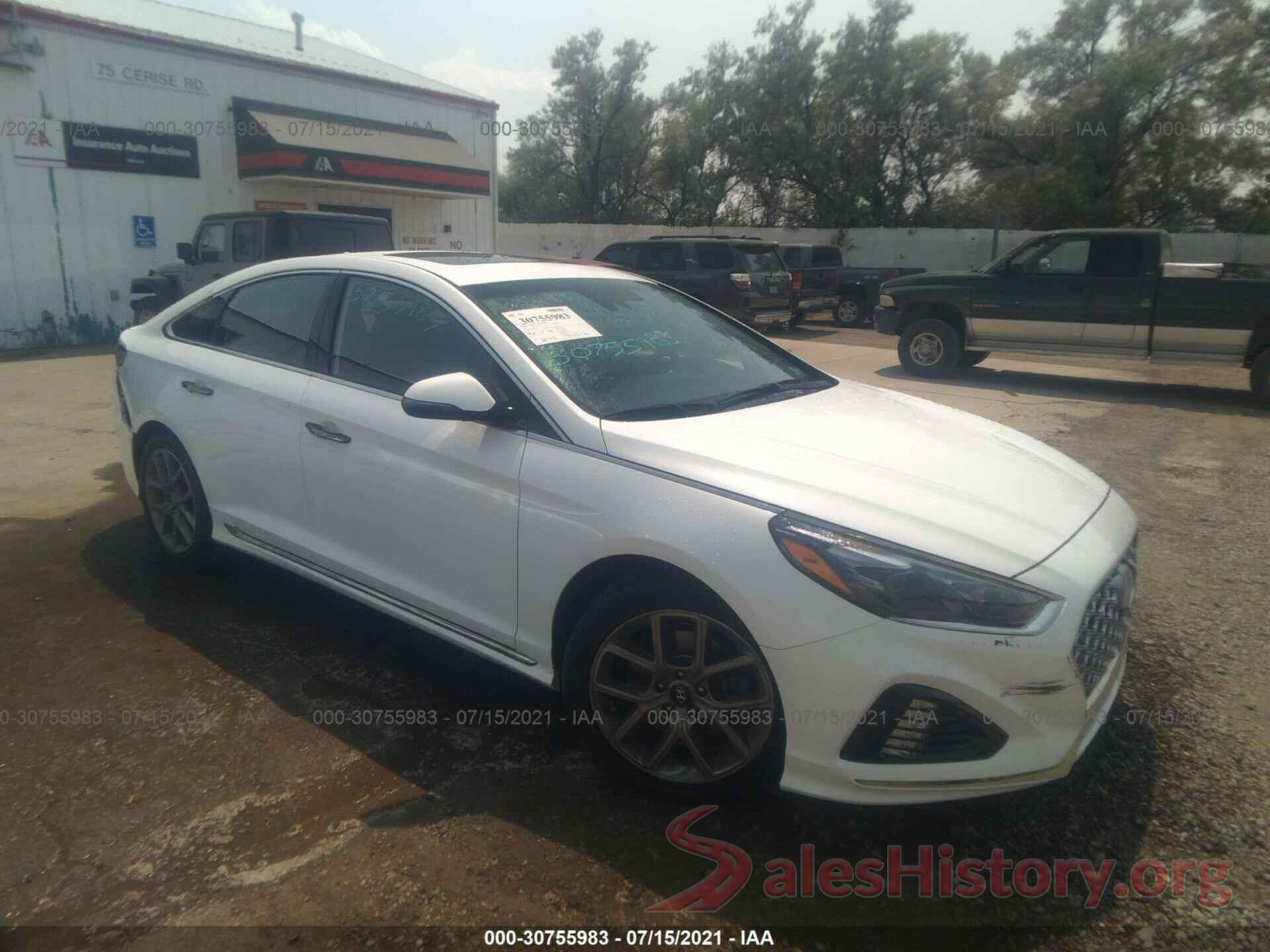 5NPE34AB8JH671196 2018 HYUNDAI SONATA