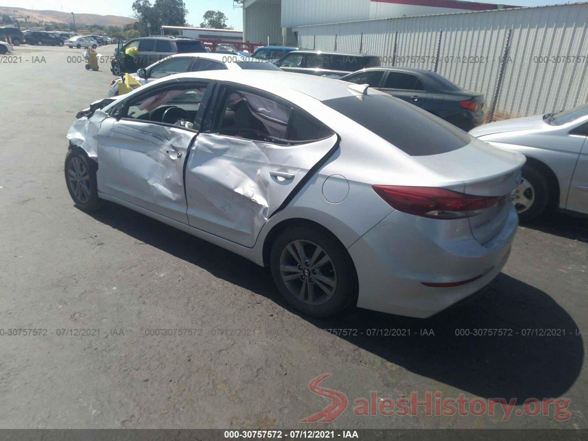 5NPD84LF3HH114946 2017 HYUNDAI ELANTRA