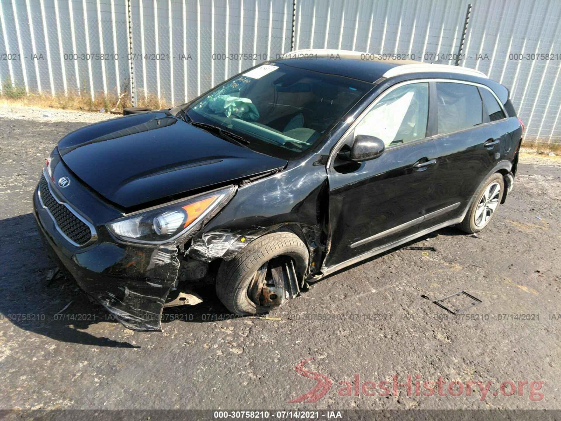 KNDCB3LC1H5083872 2017 KIA NIRO