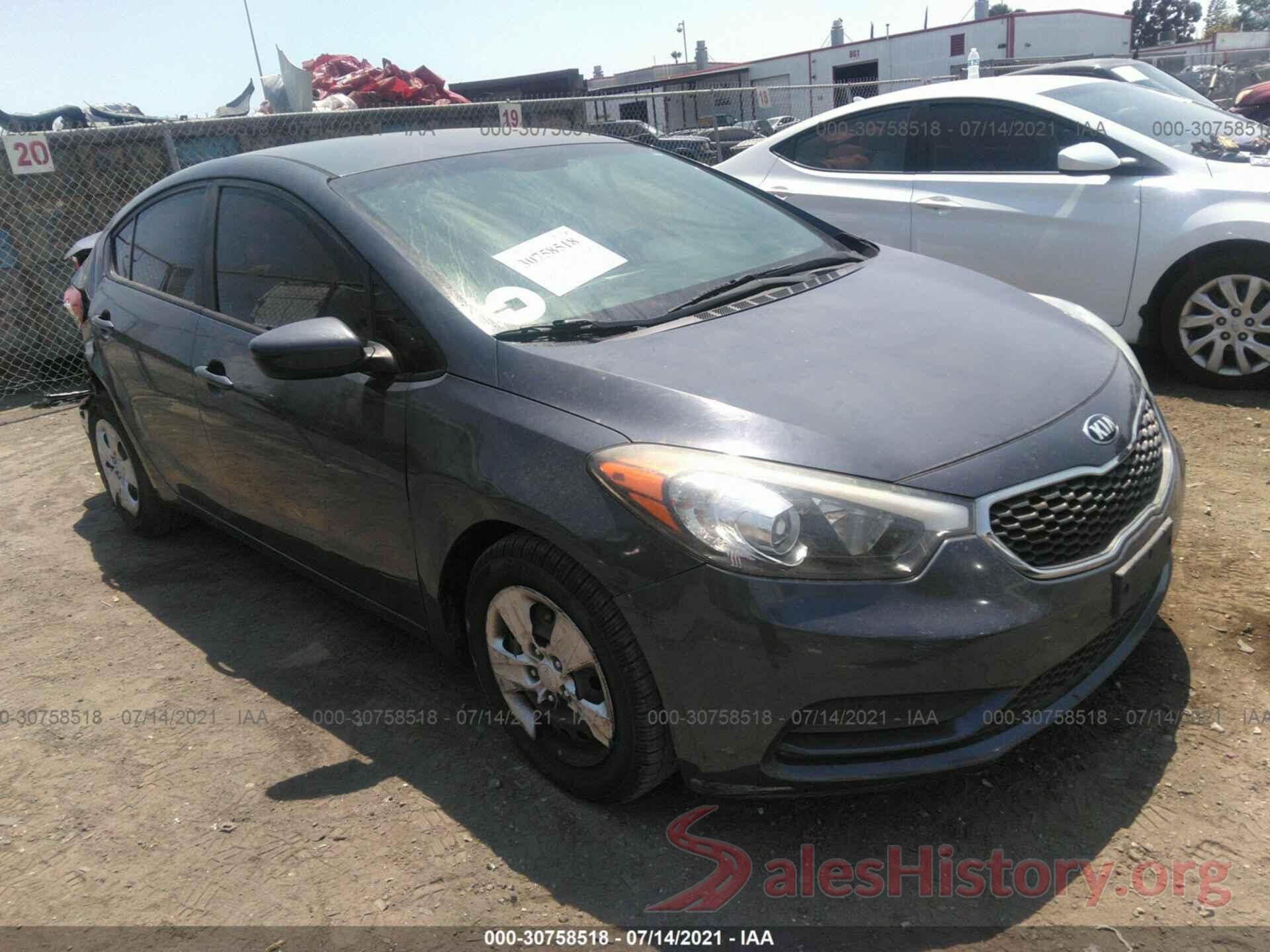 KNAFK4A63G5482942 2016 KIA FORTE