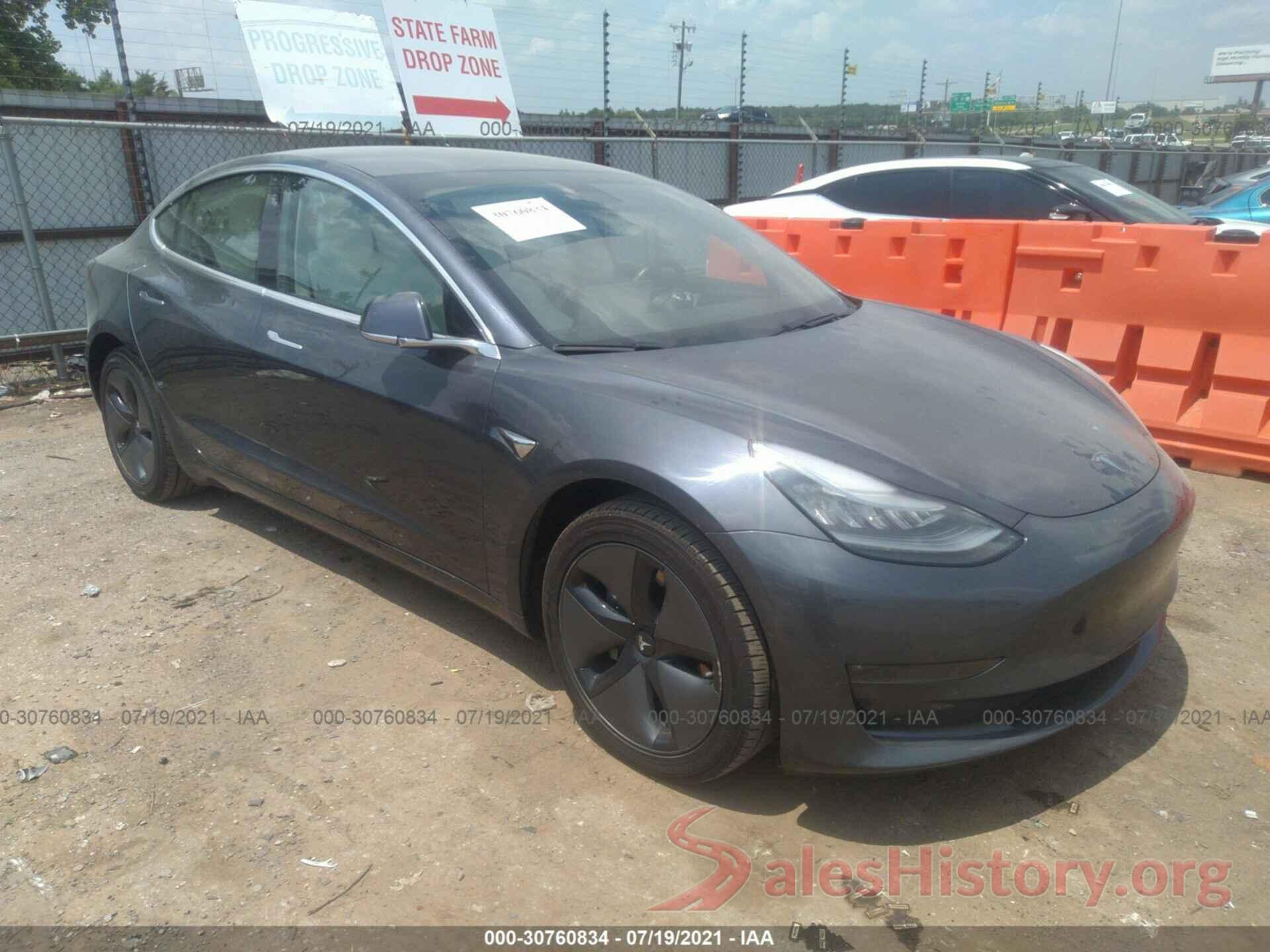 5YJ3E1EB1KF195058 2019 TESLA MODEL 3