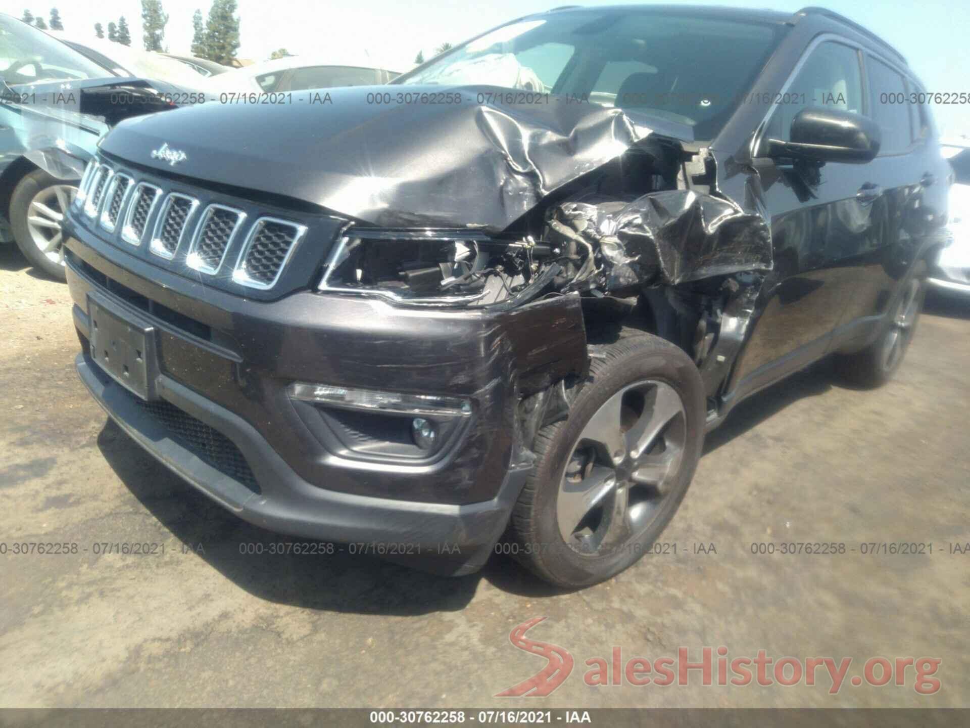 3C4NJDBB7JT175813 2018 JEEP COMPASS