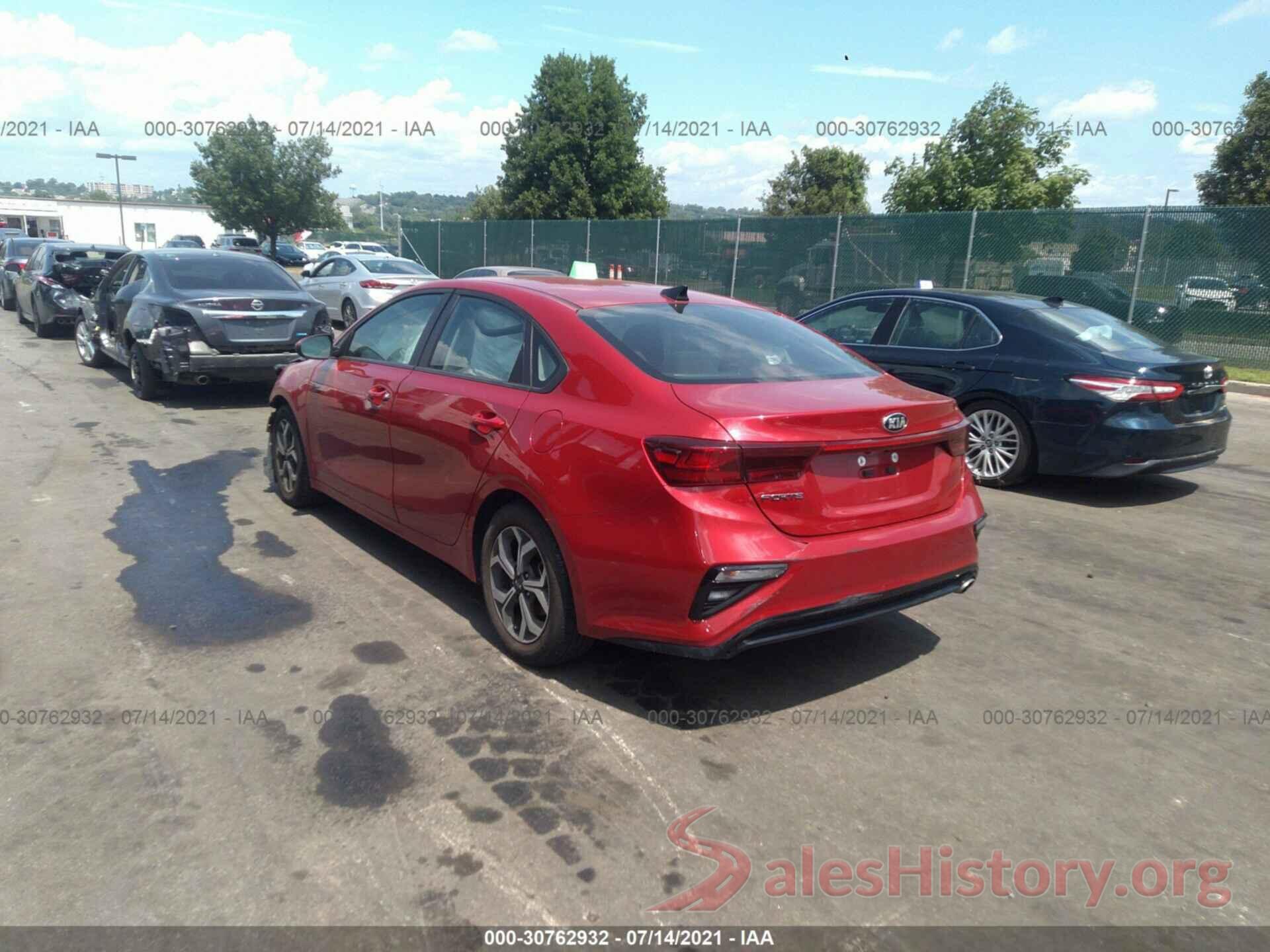 3KPF24AD9KE117177 2019 KIA FORTE