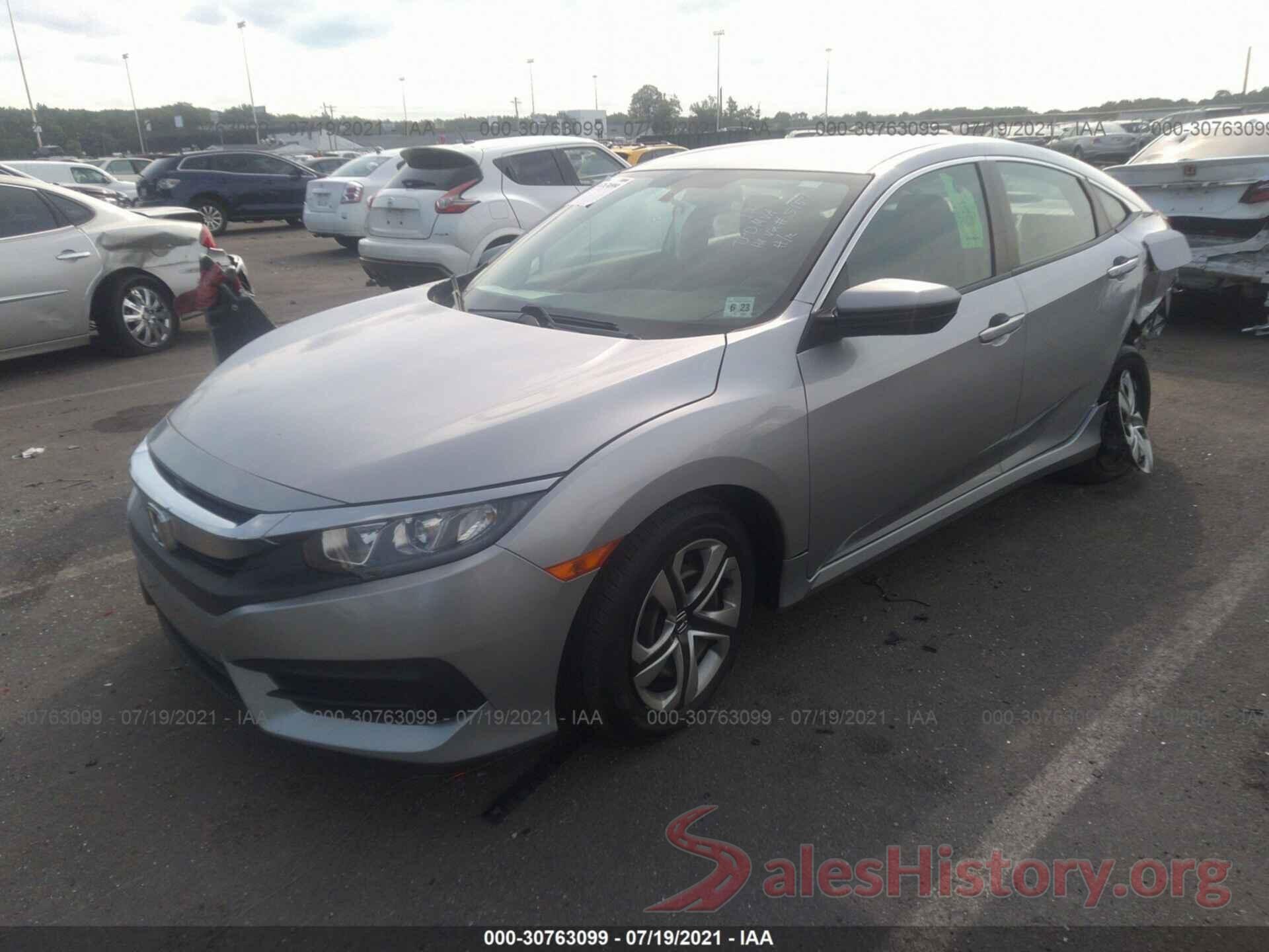 19XFC2F52JE205151 2018 HONDA CIVIC SEDAN