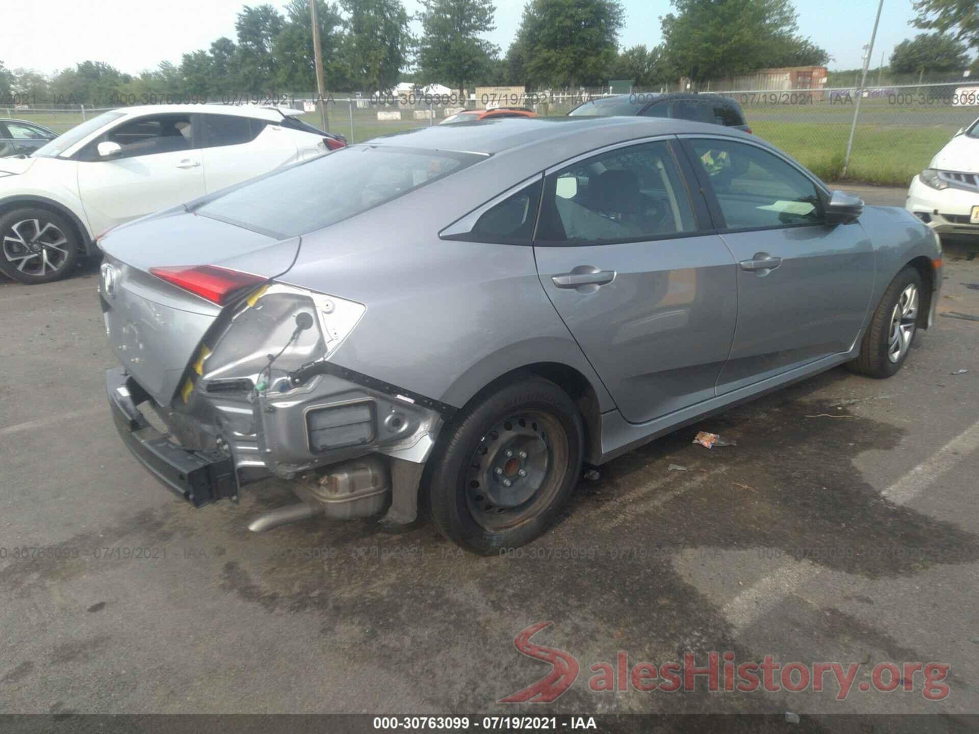 19XFC2F52JE205151 2018 HONDA CIVIC SEDAN